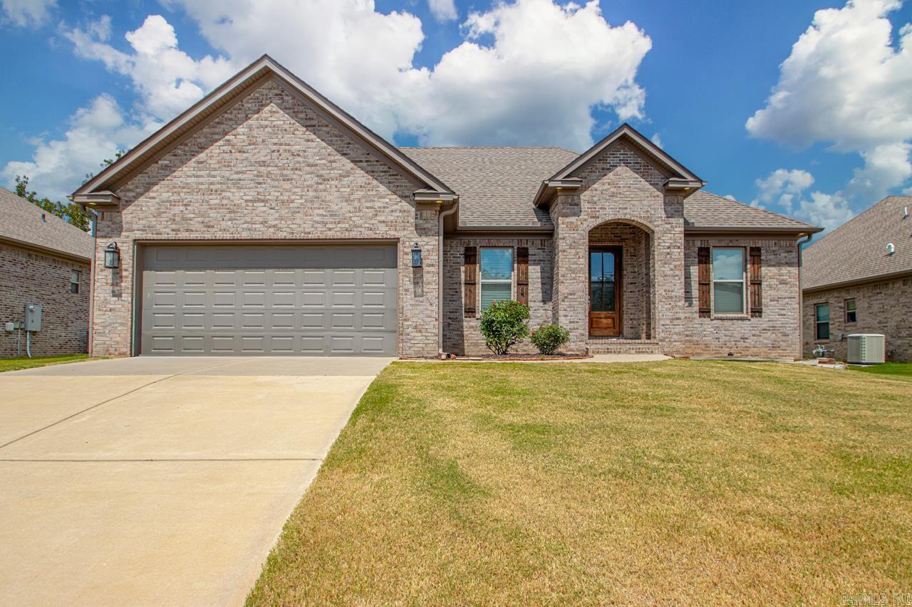 9608 Meadow Creek Drive Sherwood, AR 72120