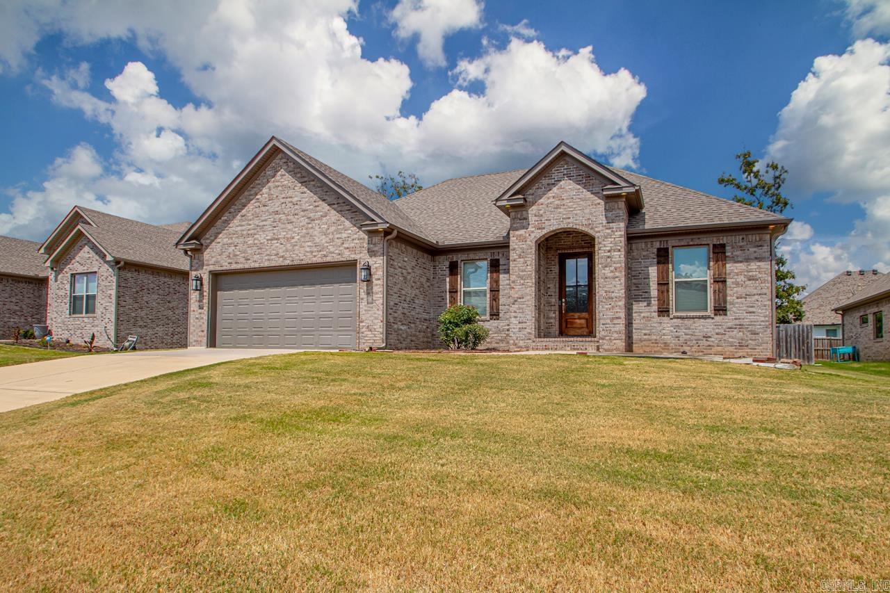 9608 Meadow Creek Drive Sherwood, AR 72120