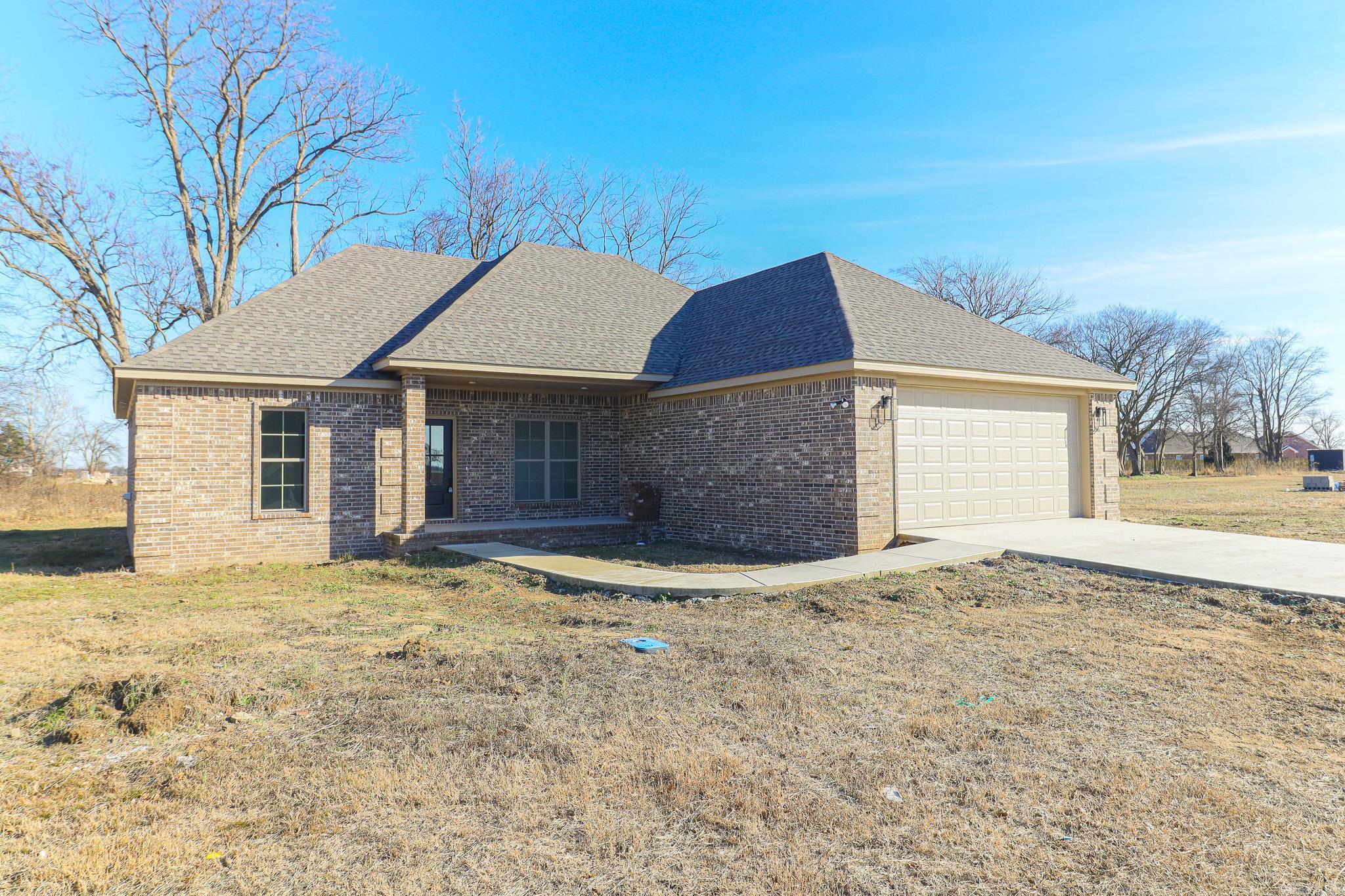 1205 Sutton Manila, AR 72442
