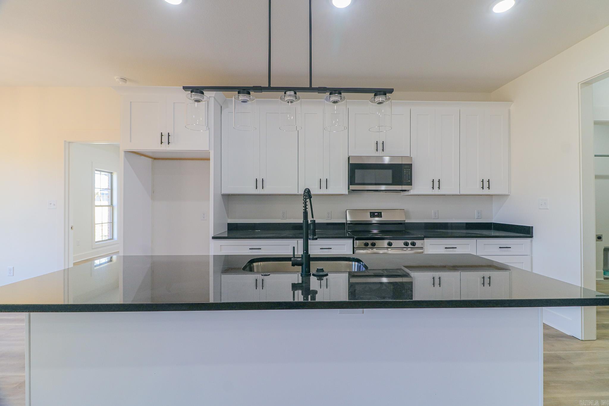 1205 Sutton Manila, AR 72442