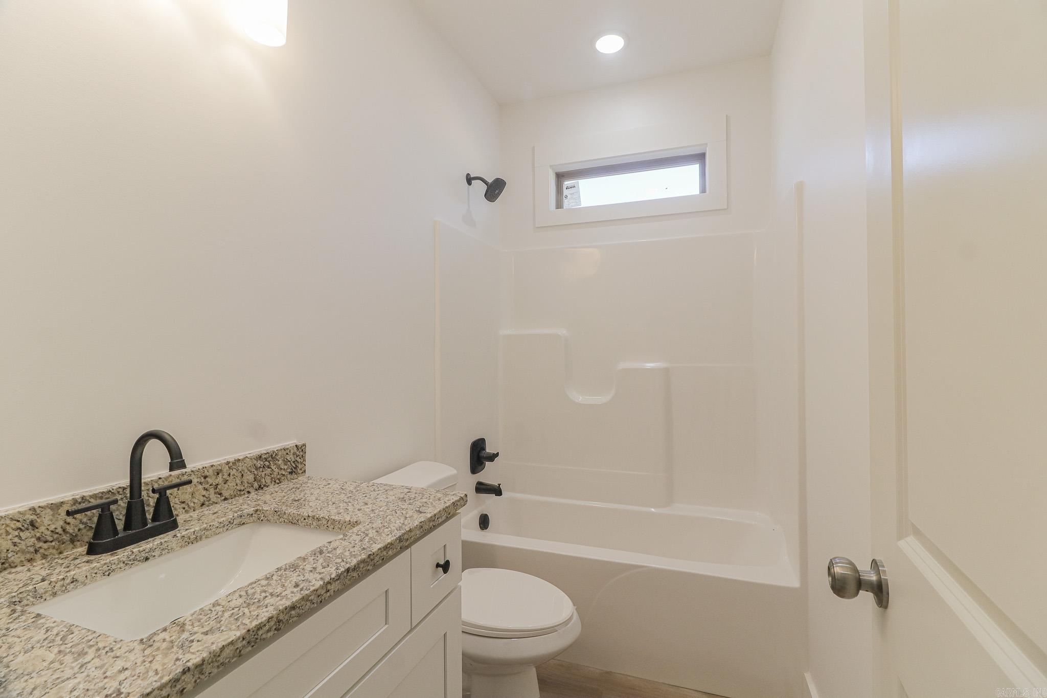 1205 Sutton Manila, AR 72442