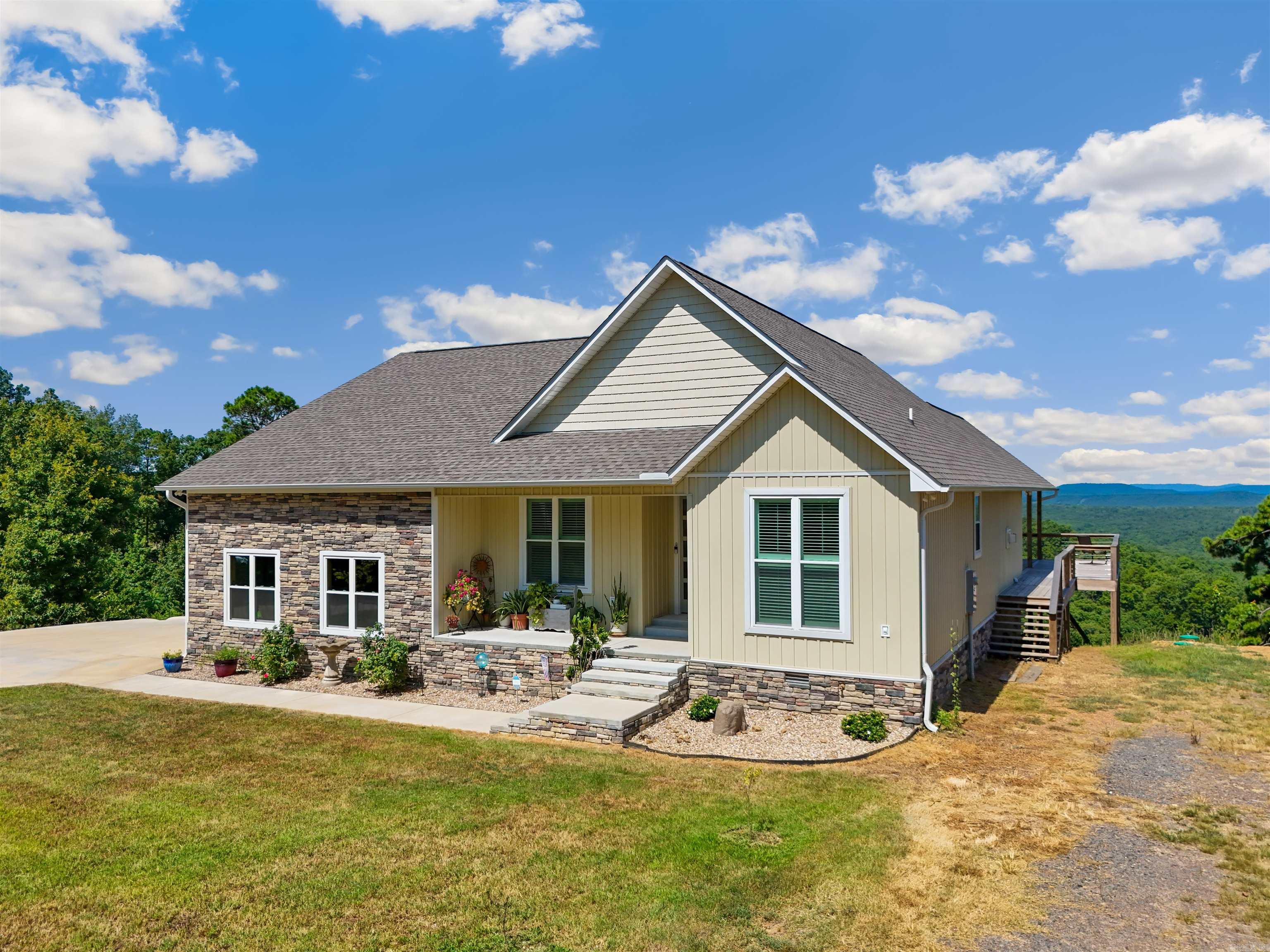 111 Moonlight Lane Quitman, AR 72131