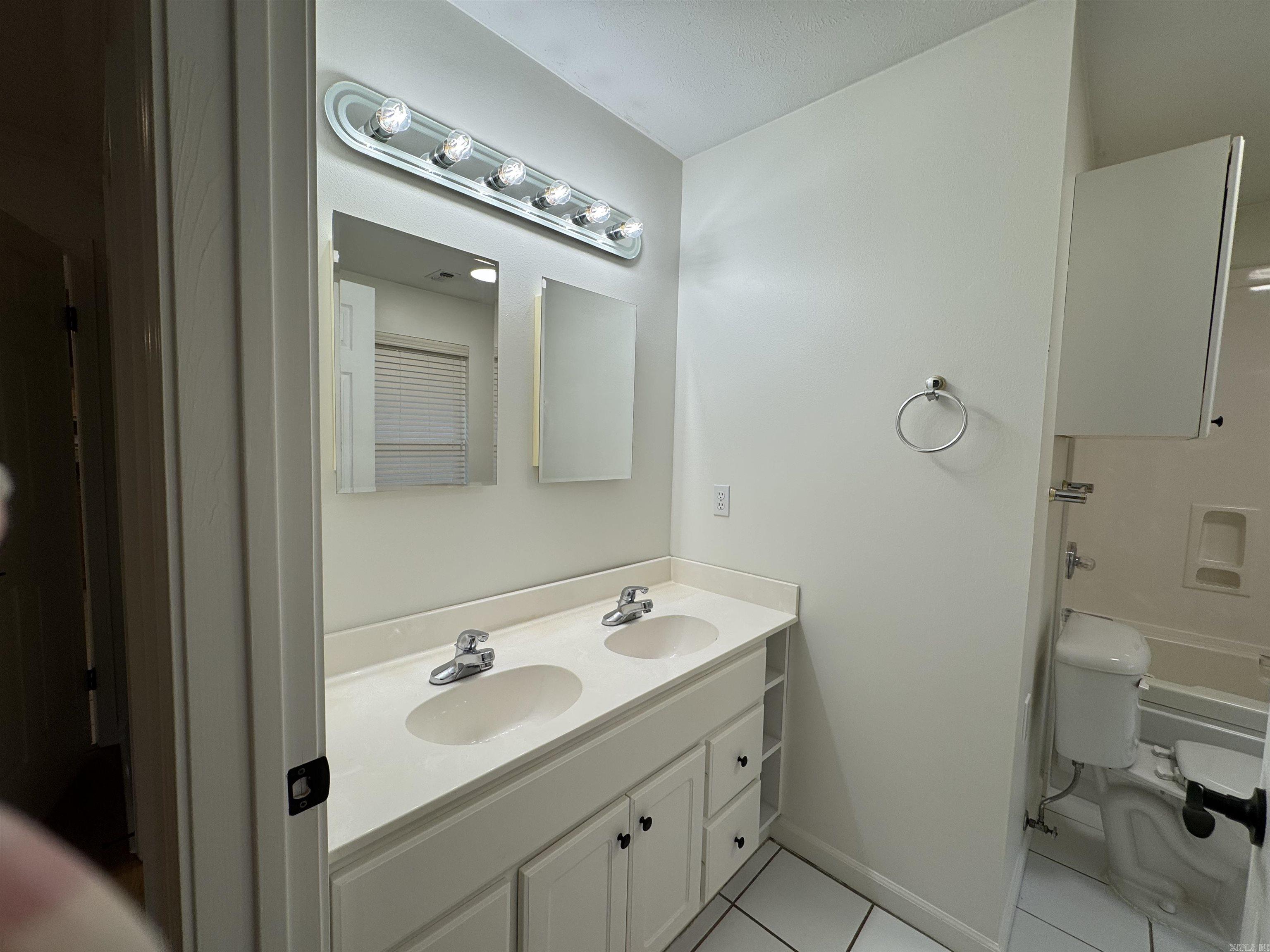 4005 Salt Creek  Benton, AR