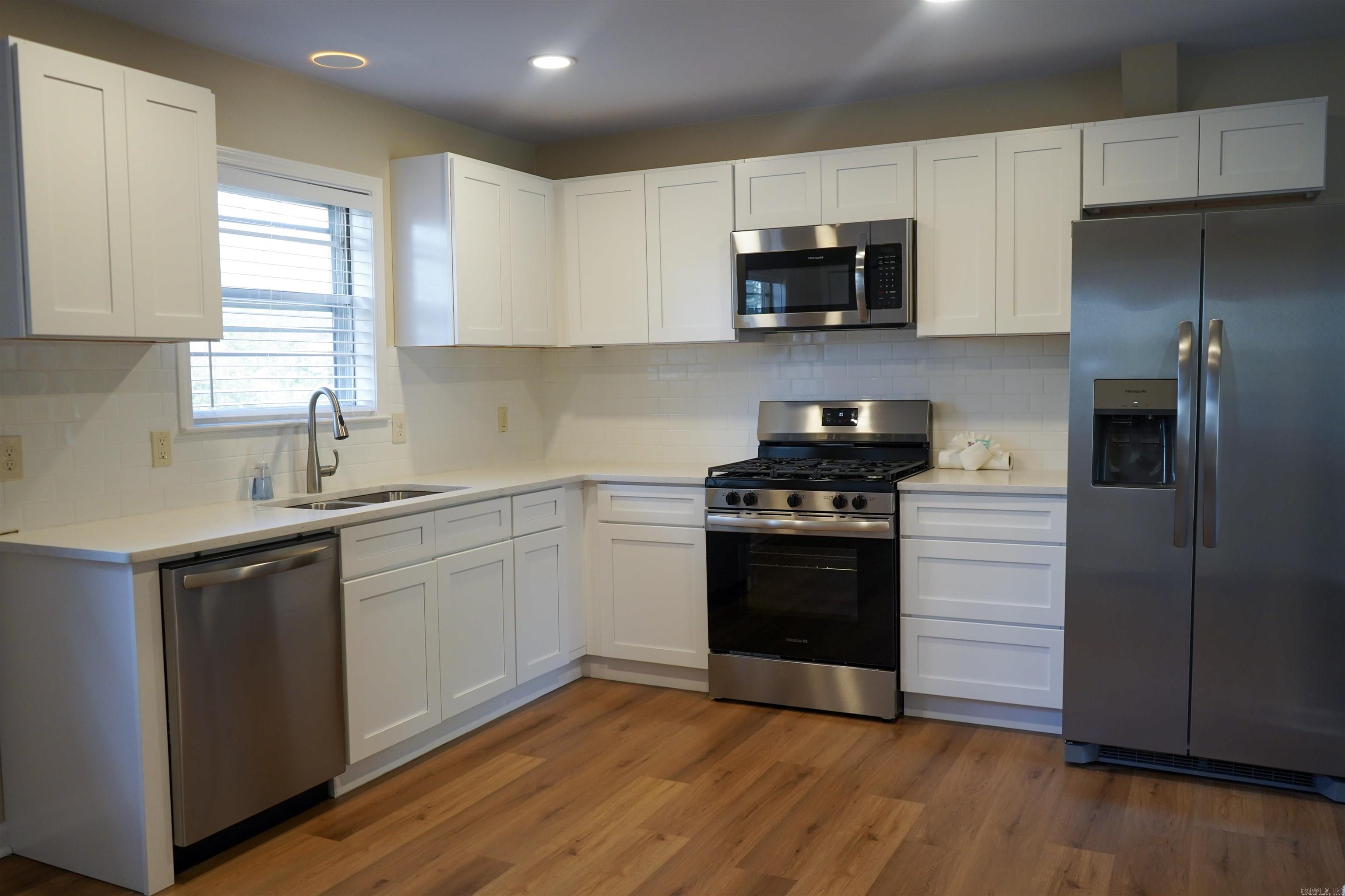 29 Compass  Sherwood, AR