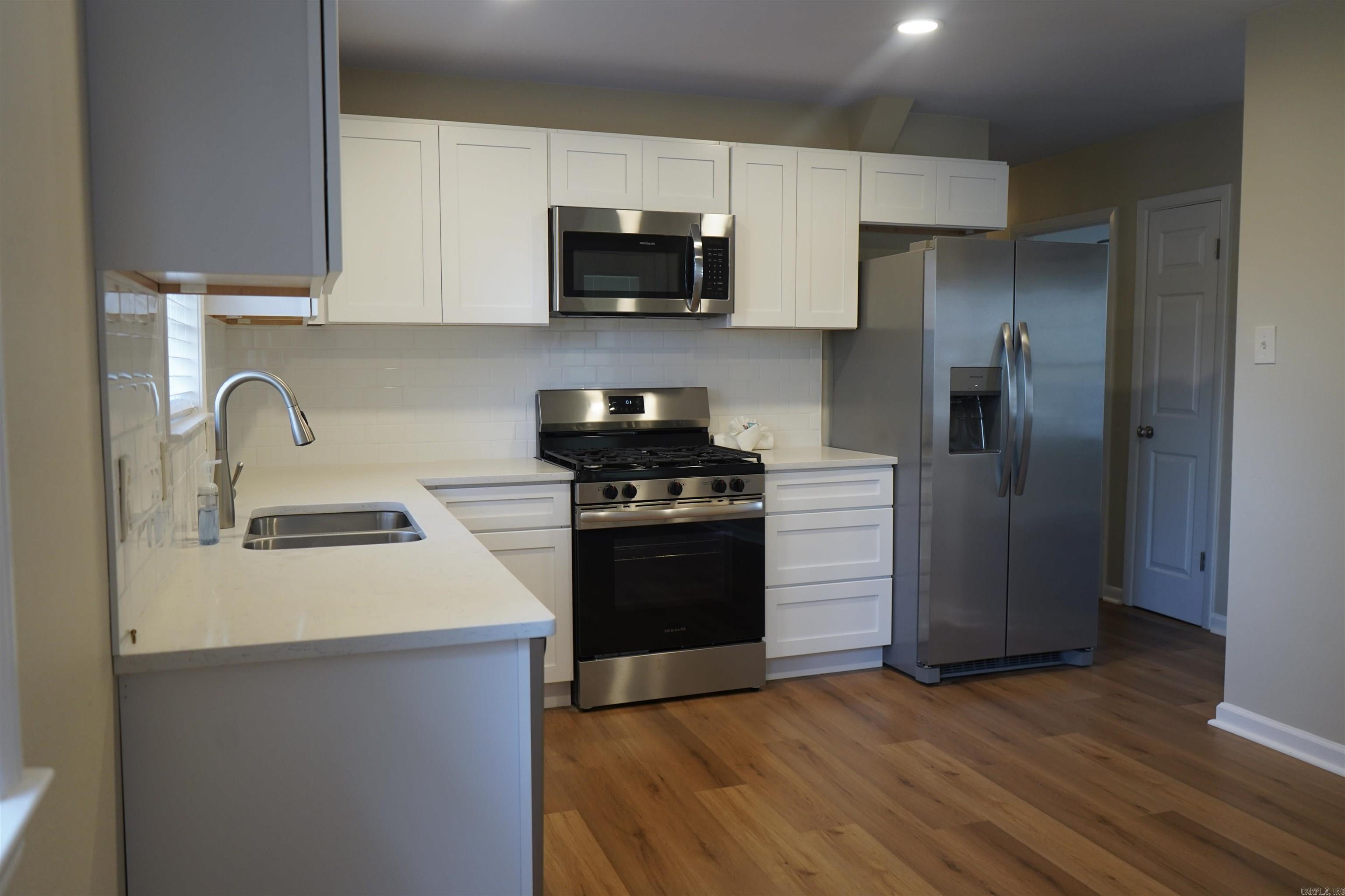 29 Compass  Sherwood, AR