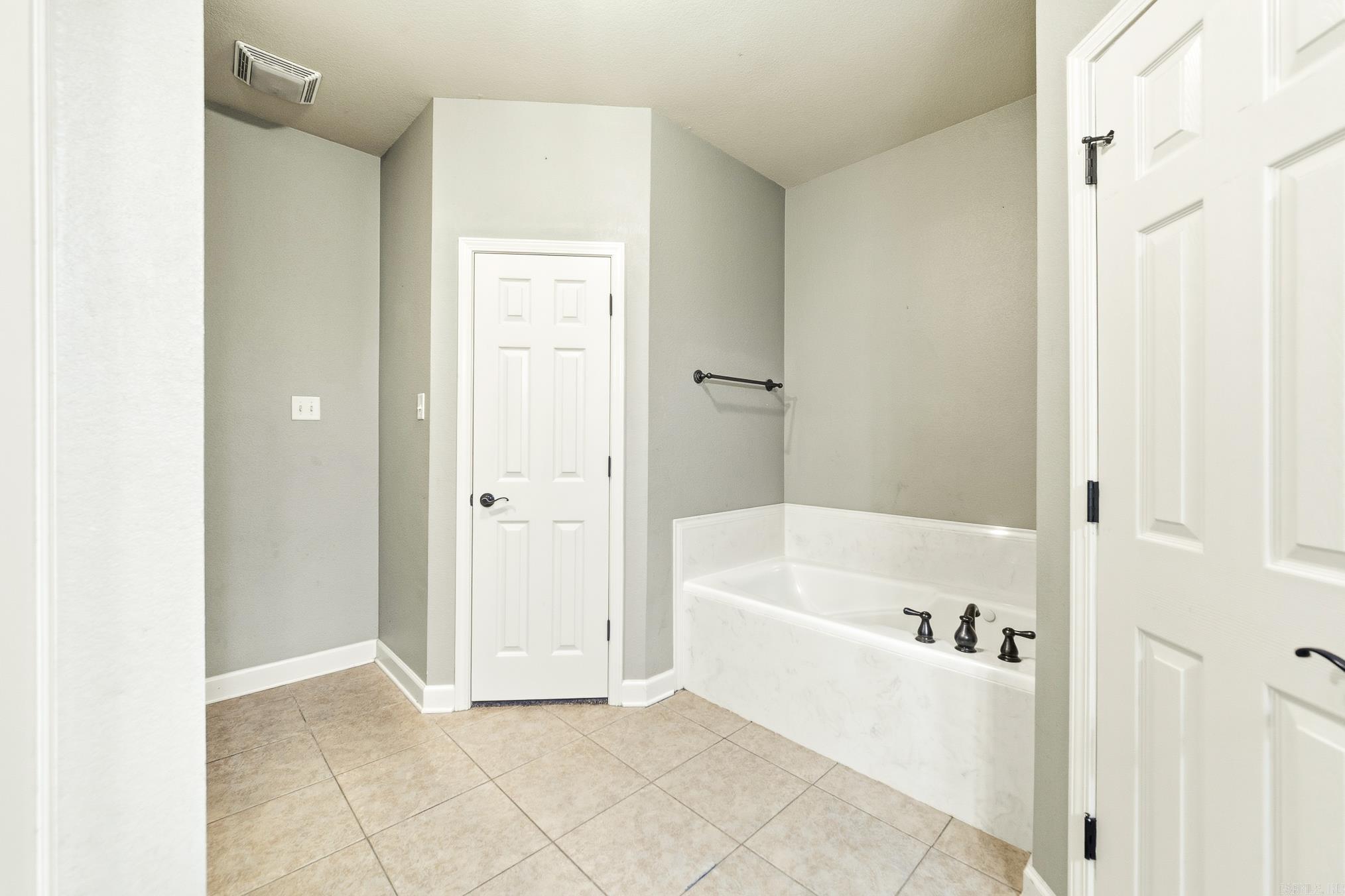 1064 Oliver Lane Cabot, AR 72023