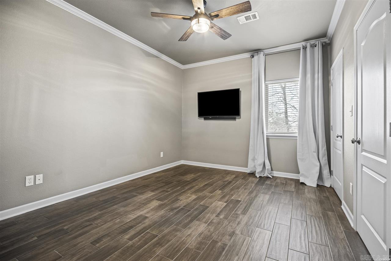 225 Lookout Point Hot Springs, AR 71913