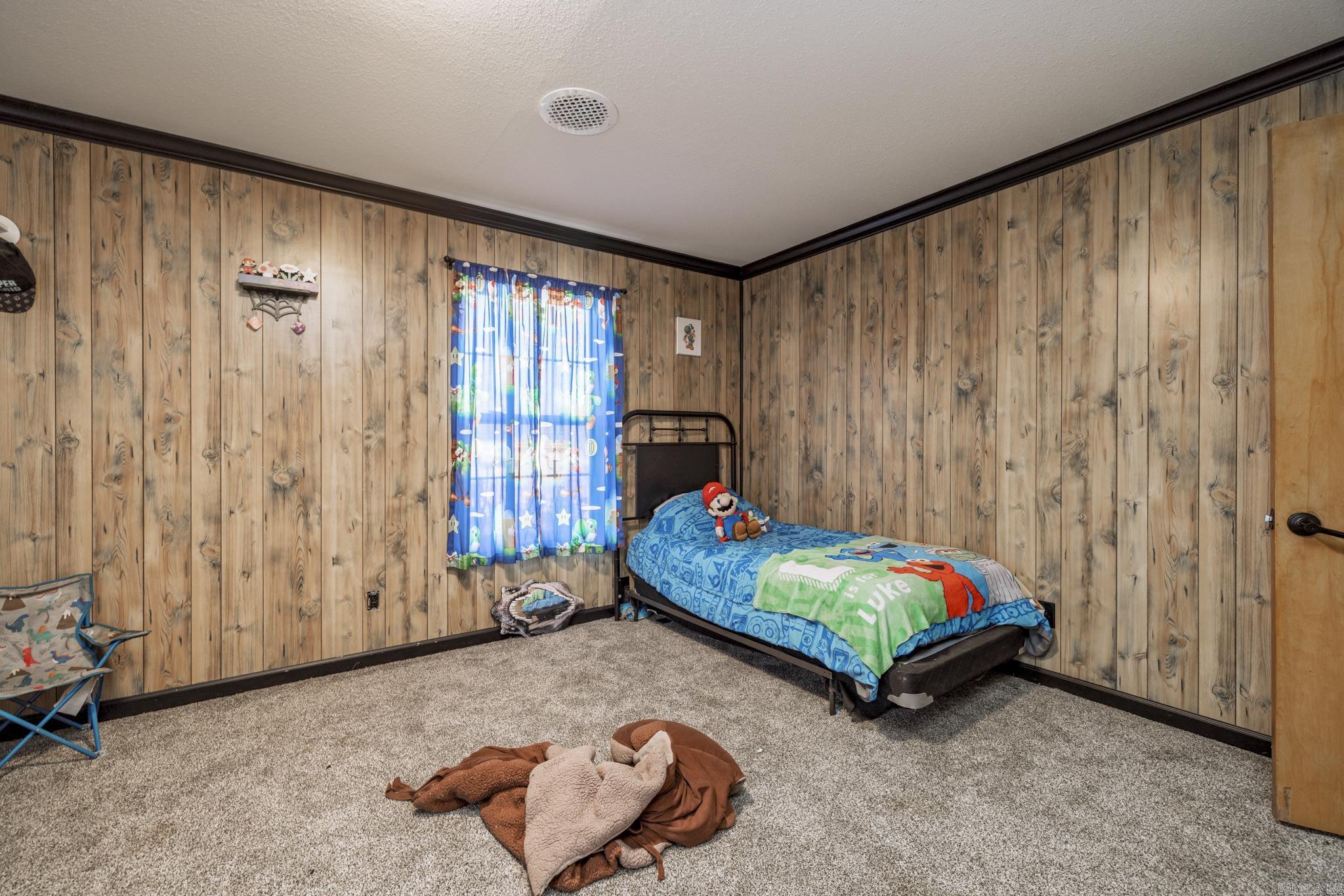 910 E Pine  Gurdon, AR