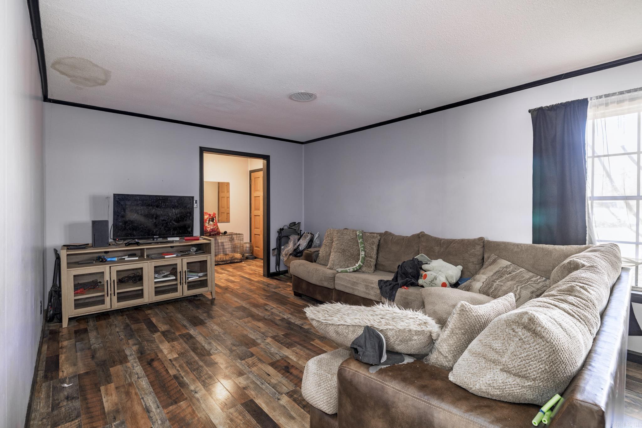 910 E Pine  Gurdon, AR