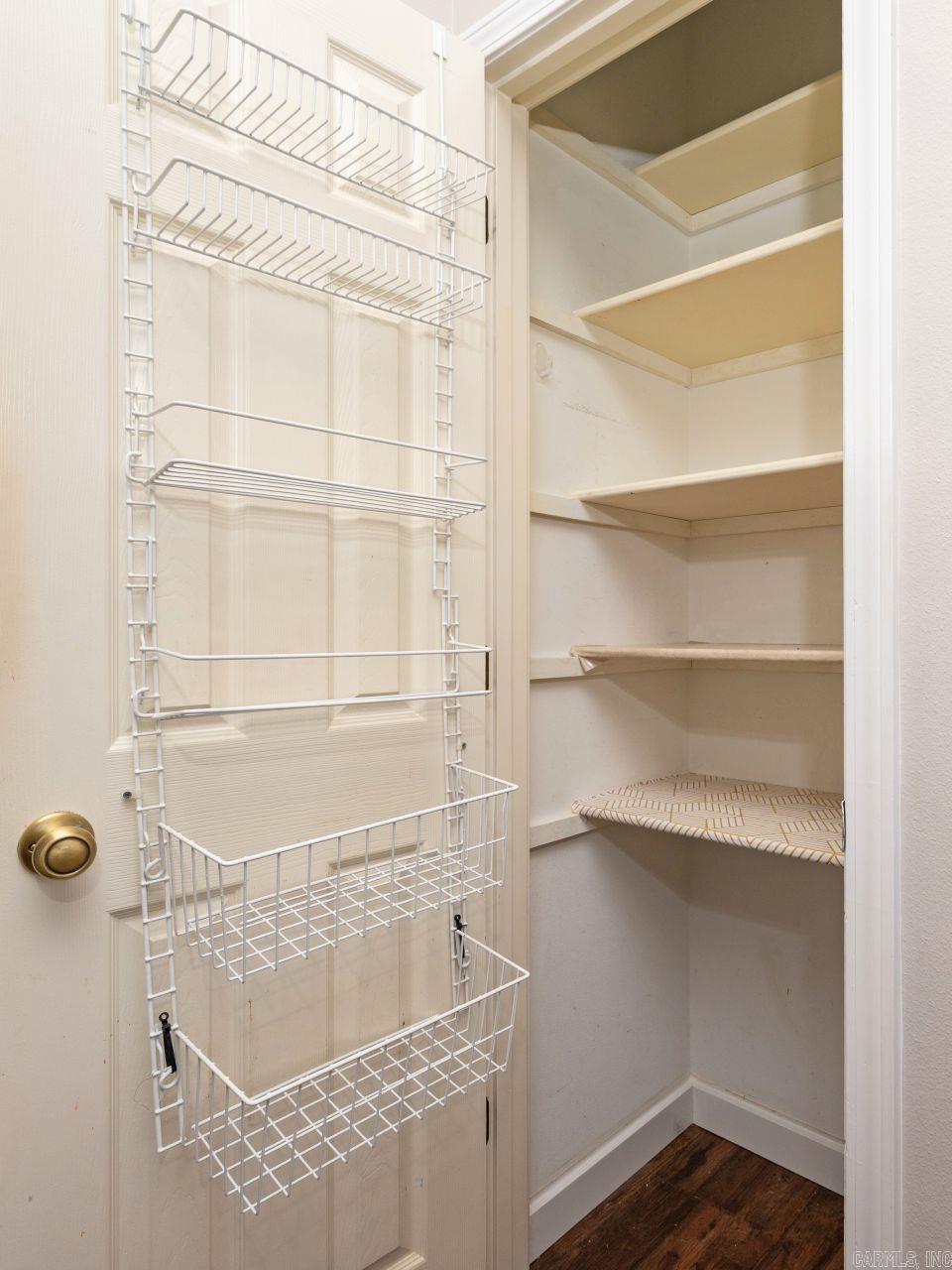 565 Triple J Drive Lonoke, AR 72086