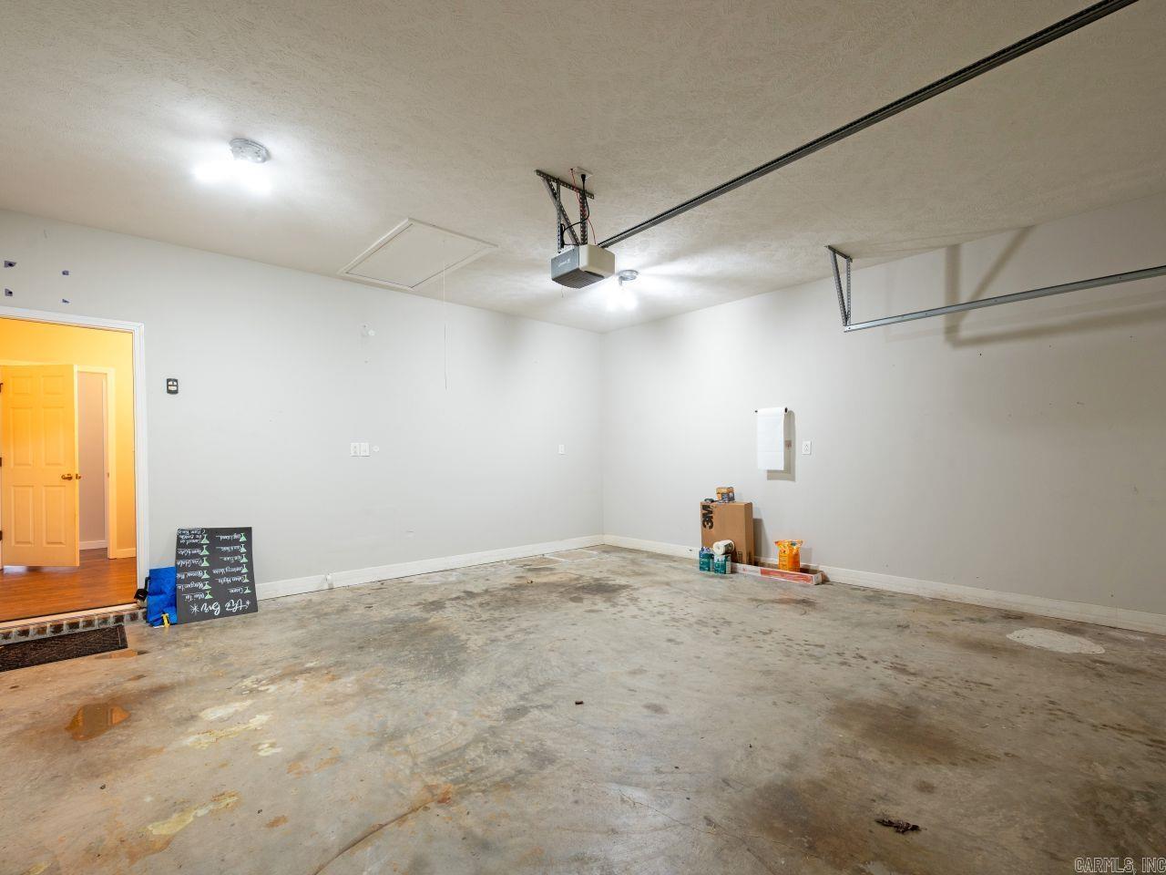 565 Triple J Drive Lonoke, AR 72086