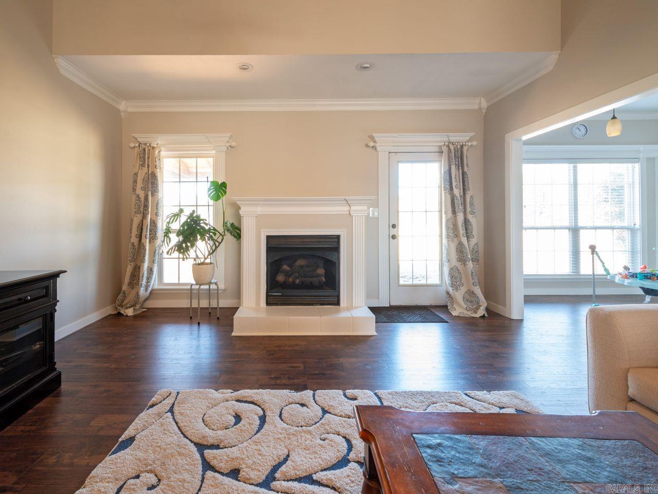 565 Triple J Drive Lonoke, AR 72086