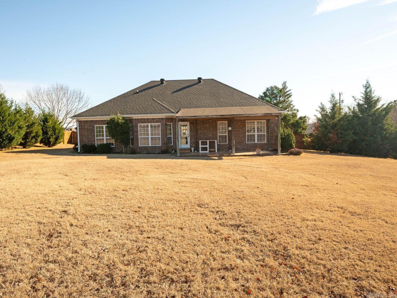 565 Triple J Drive Lonoke, AR 72086