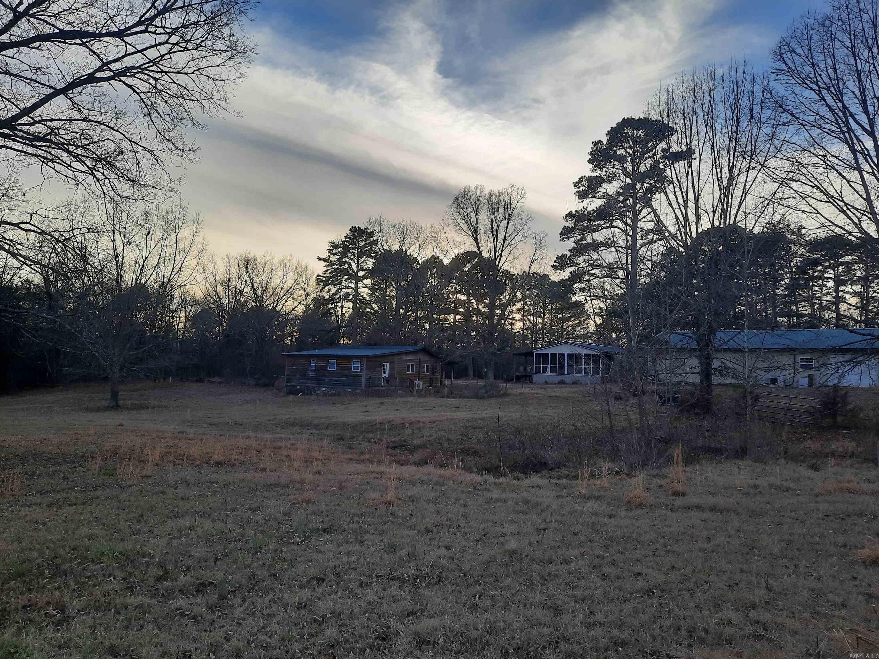 544 Rocky Road Mountain View, AR 72560