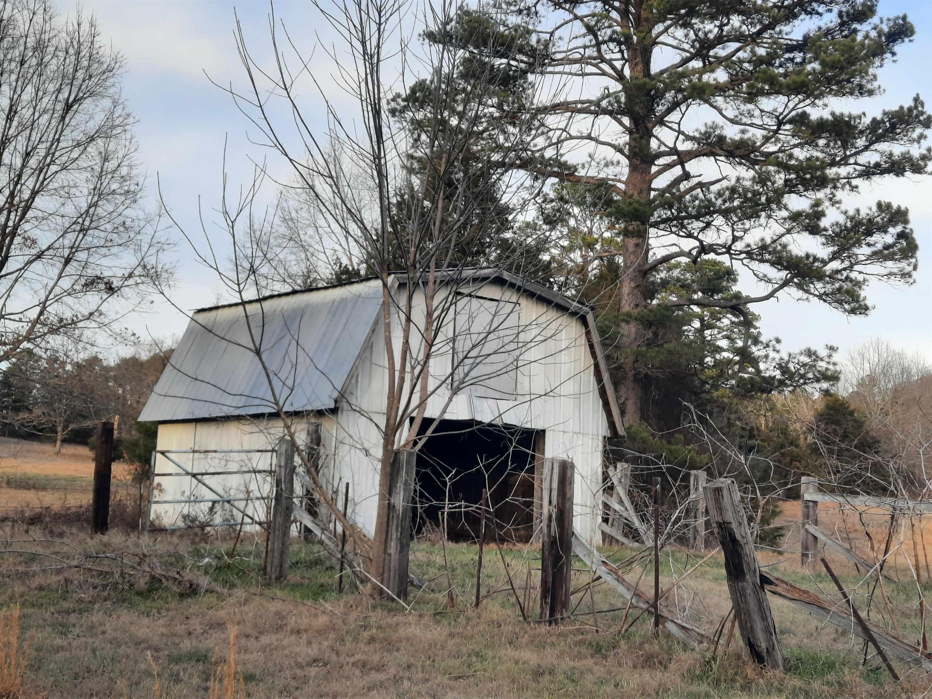 544 Rocky Road Mountain View, AR 72560