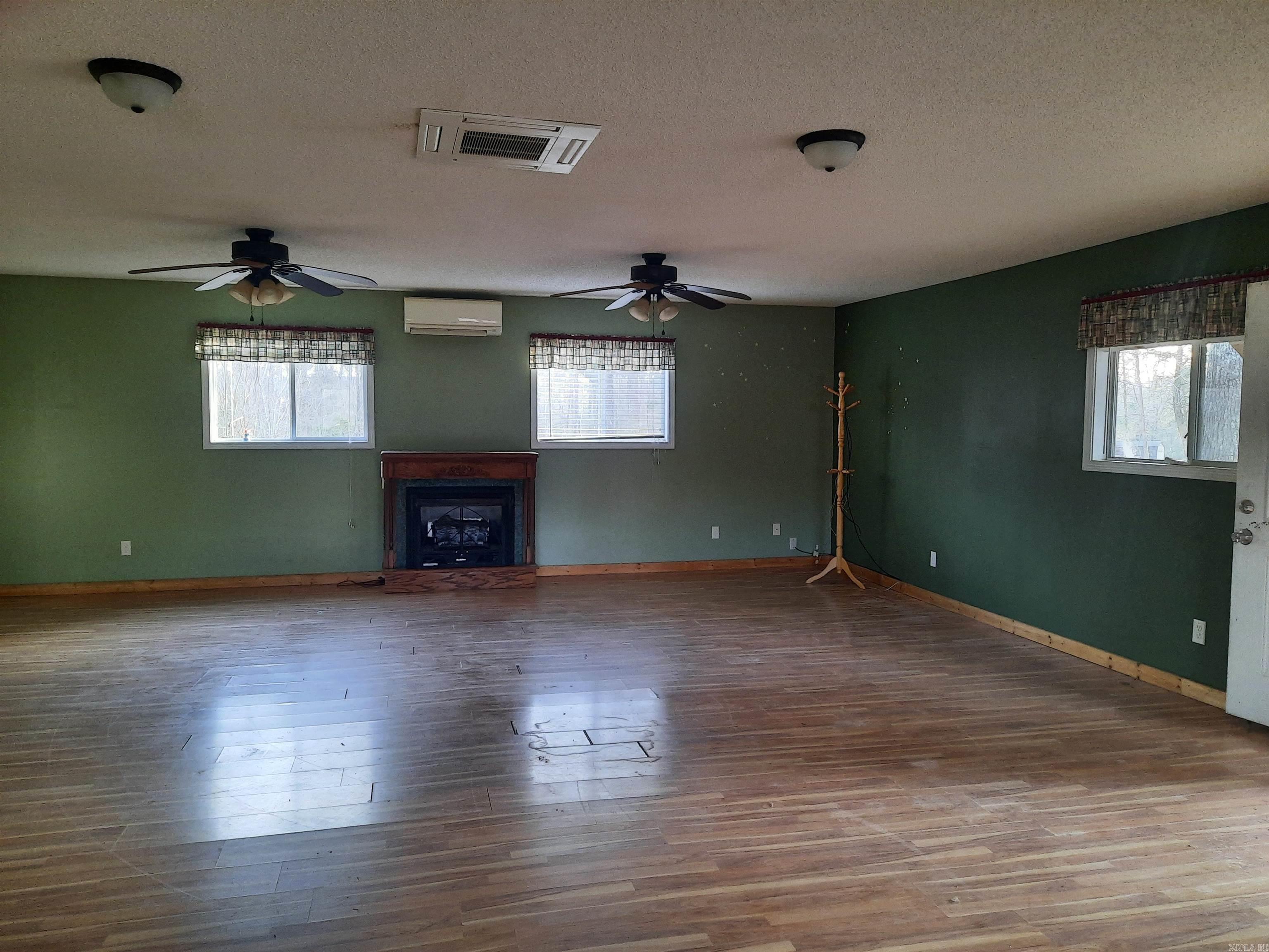 544 Rocky Road Mountain View, AR 72560