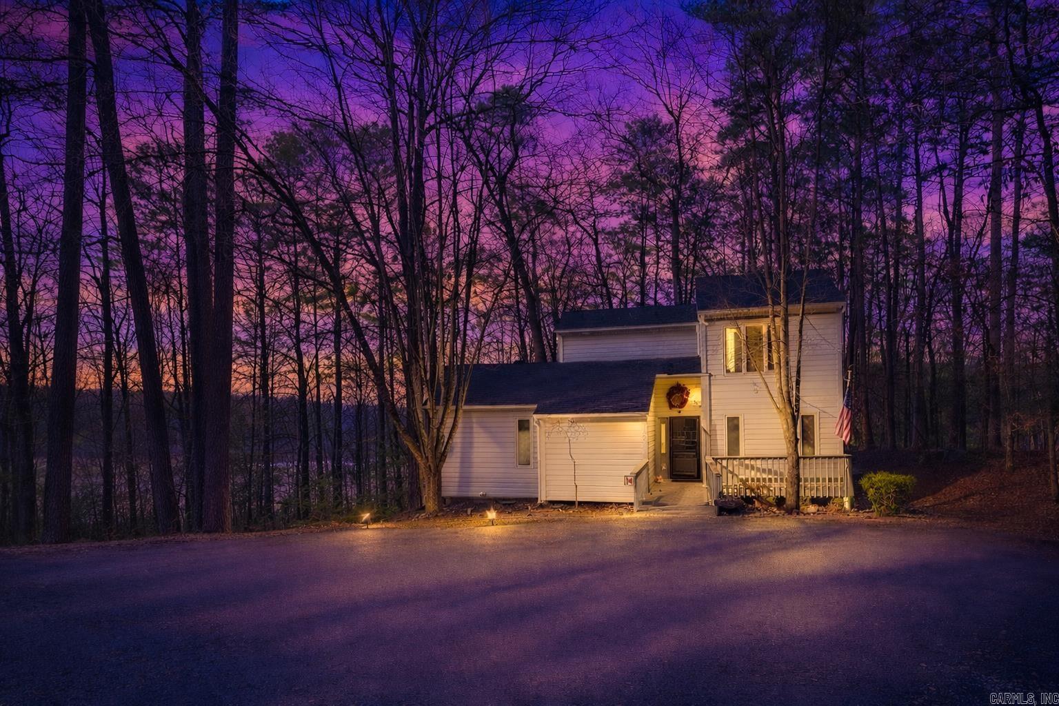 138 Silver Point  Mount Ida, AR