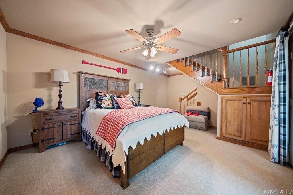 138 Silver Point  Mount Ida, AR