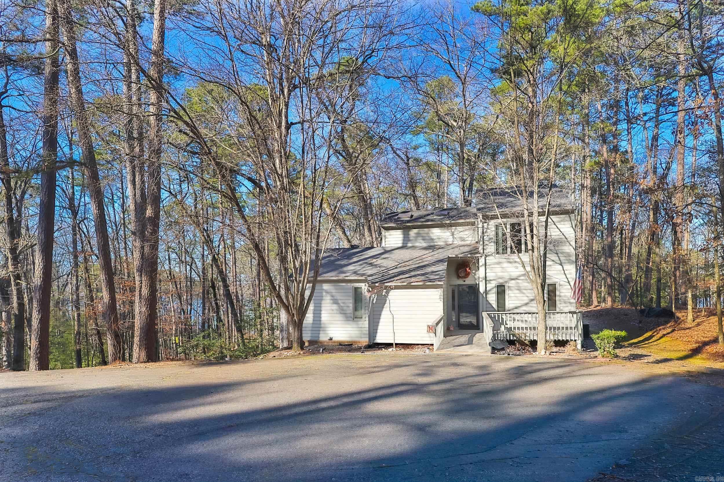 138 Silver Point  Mount Ida, AR