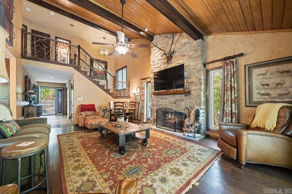 138 Silver Point  Mount Ida, AR