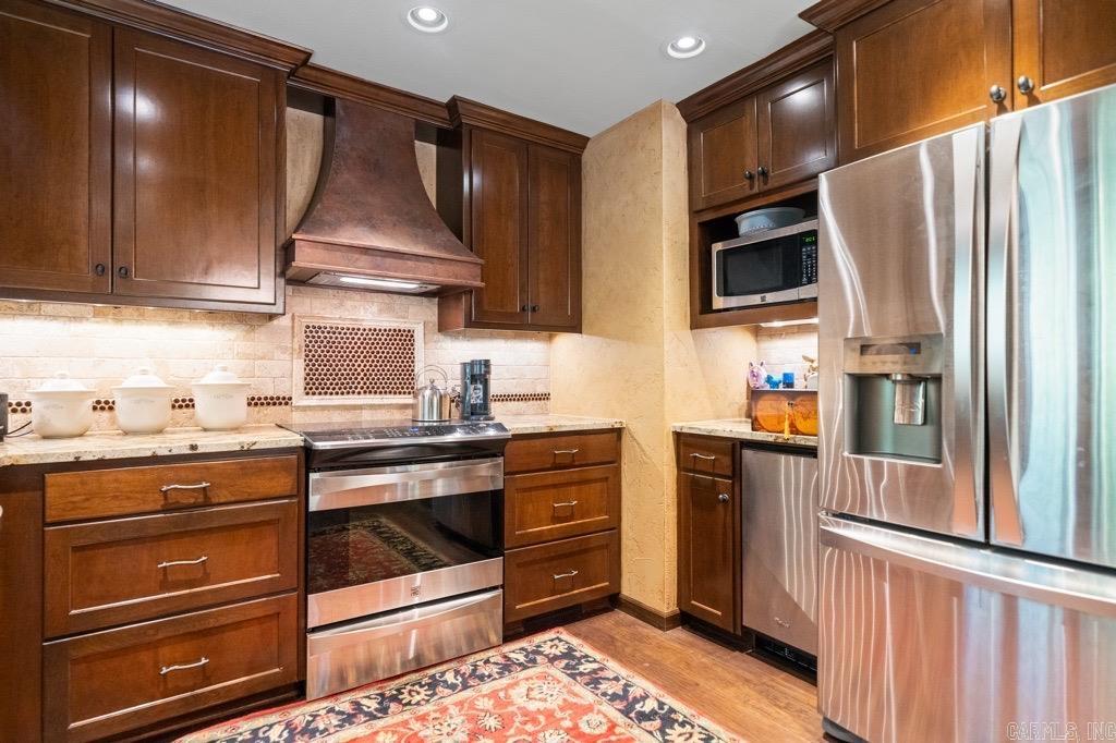 138 Silver Point  Mount Ida, AR