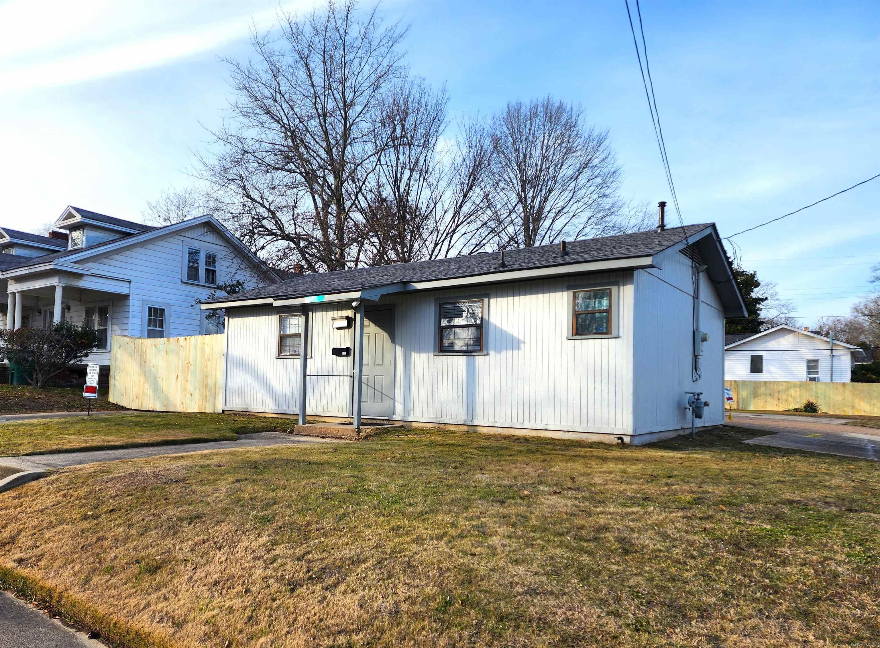 800 W Main  El Dorado, AR