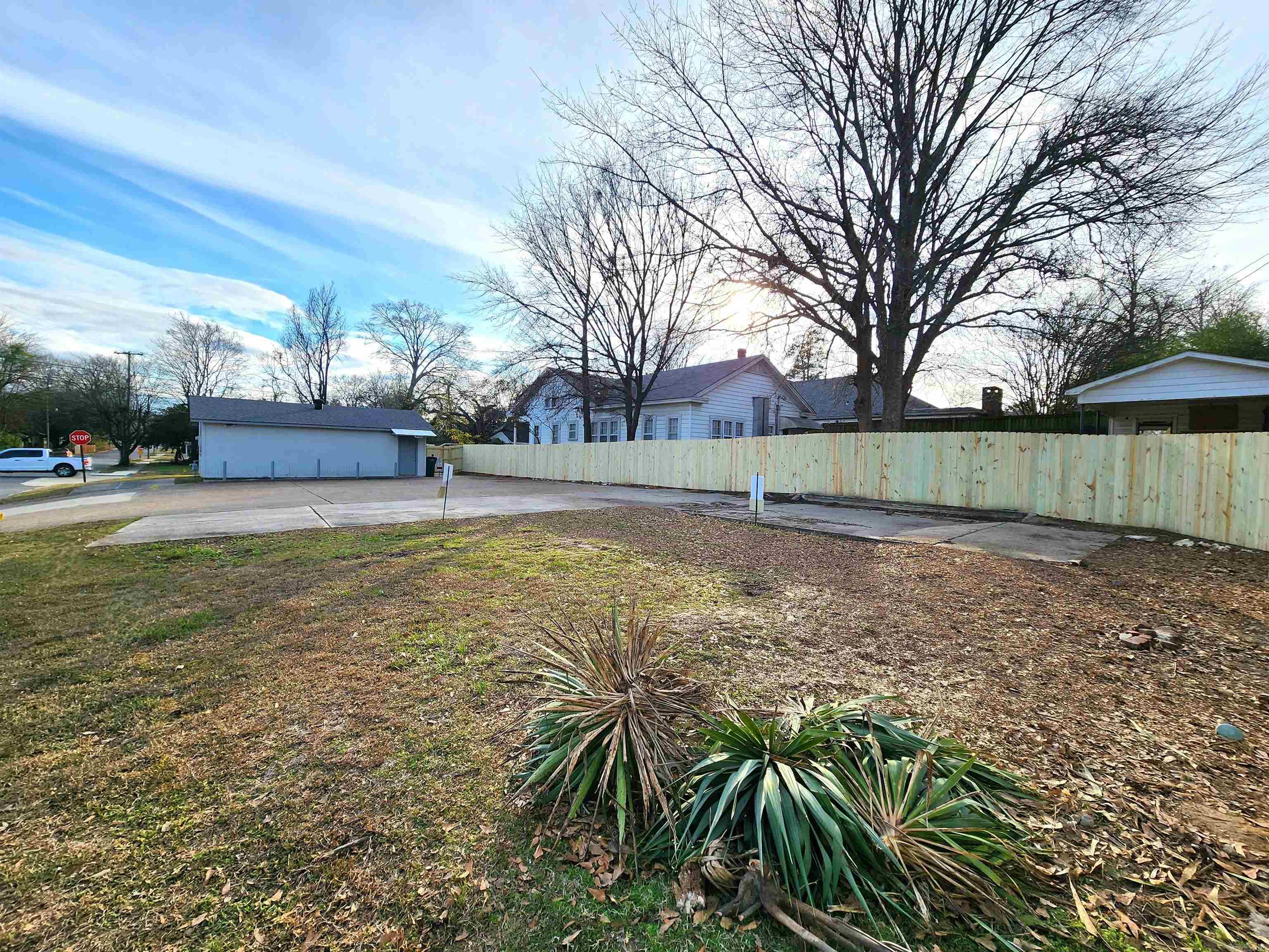 800 W Main  El Dorado, AR