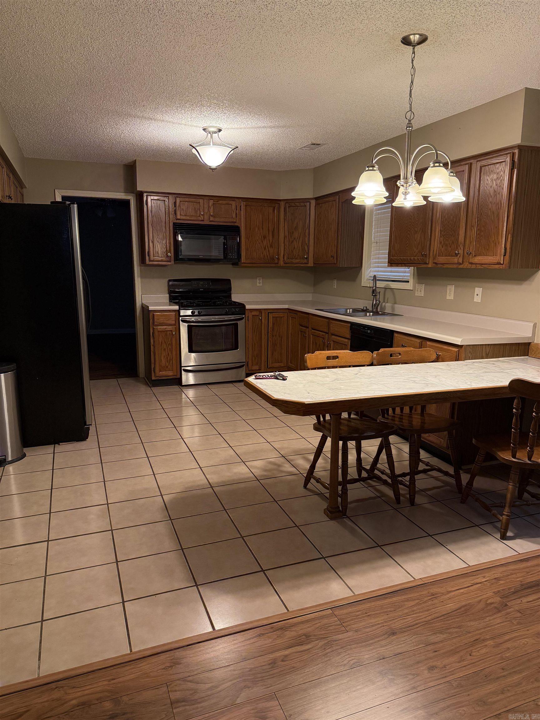 1613 Roleson  Jonesboro, AR