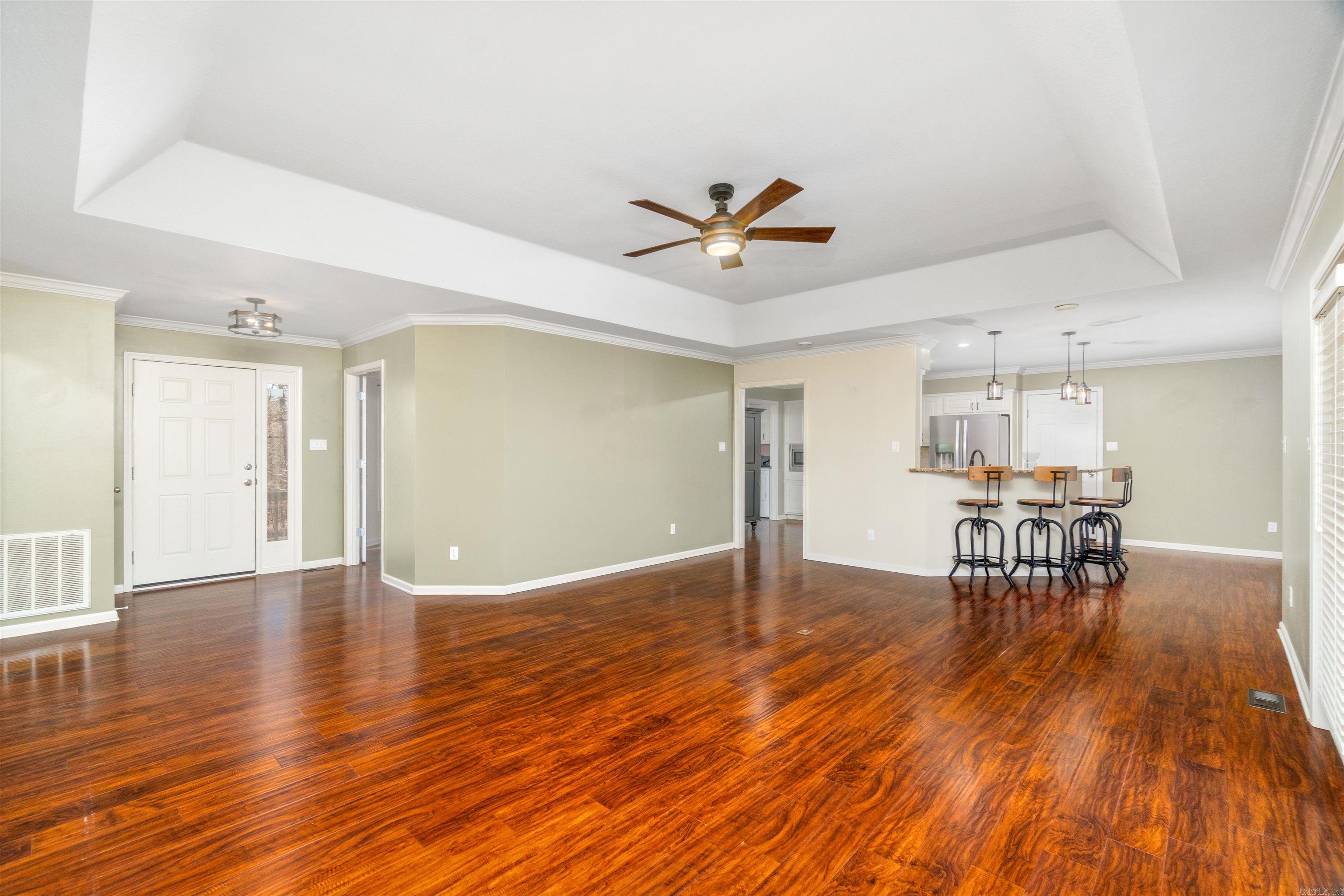 7 Gancho  Hot Springs Village, AR