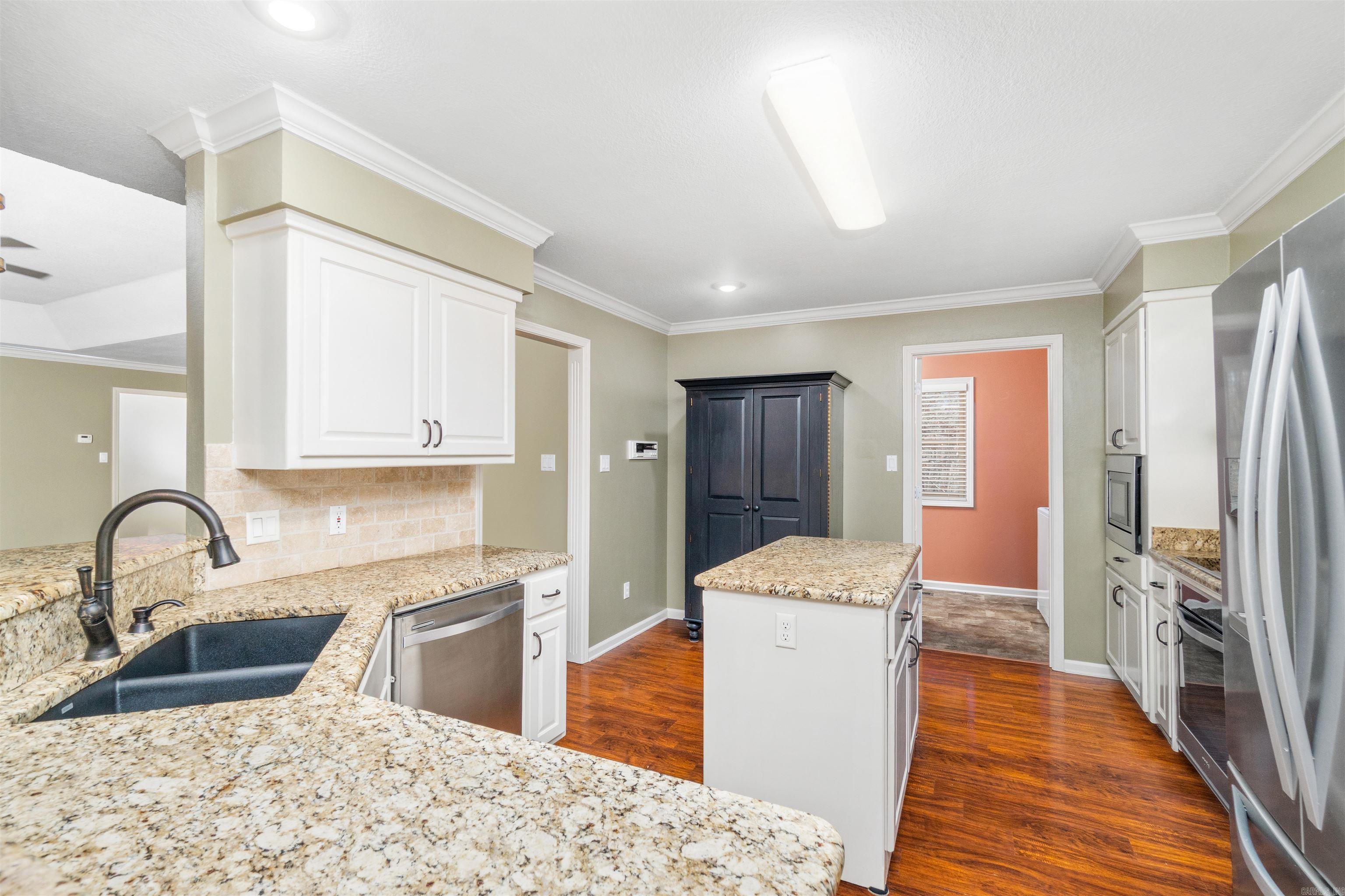 7 Gancho  Hot Springs Village, AR