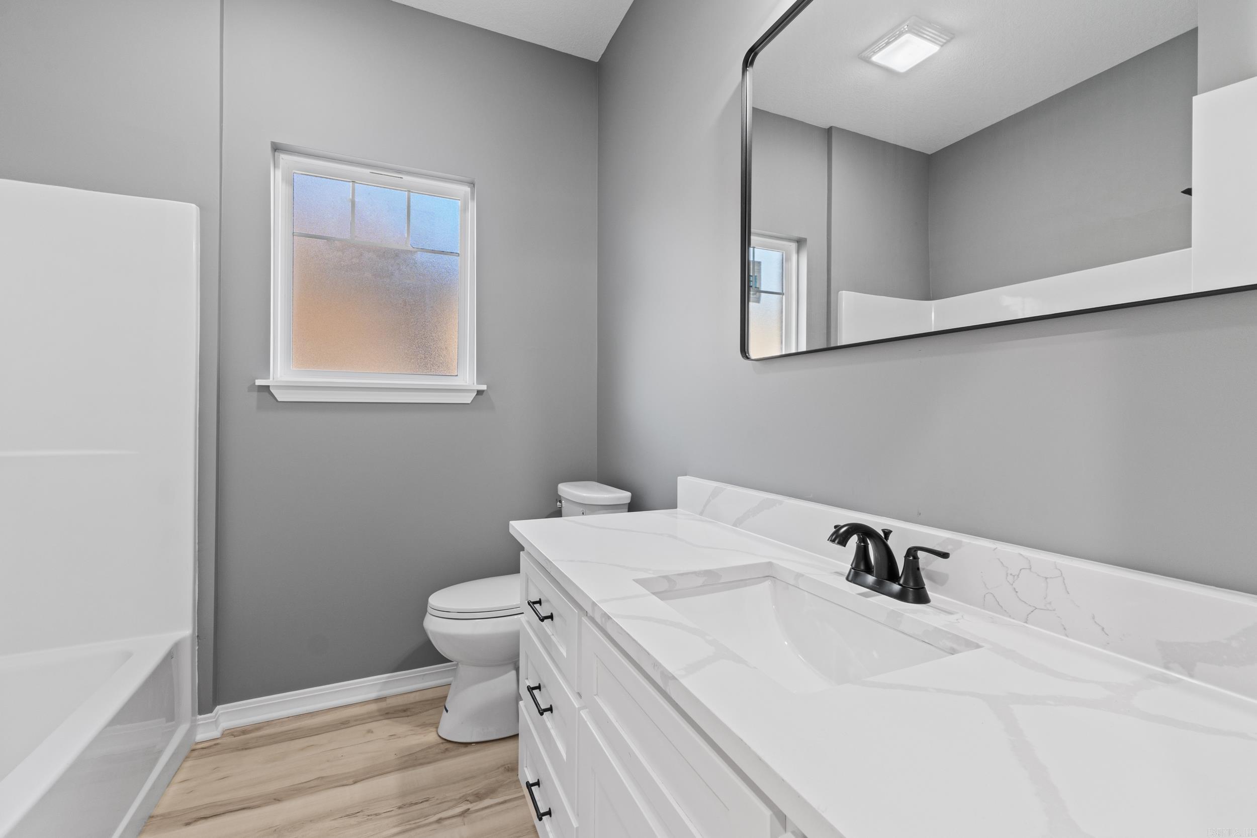 1368 Hampshire Circle Mountain Home, AR 72653