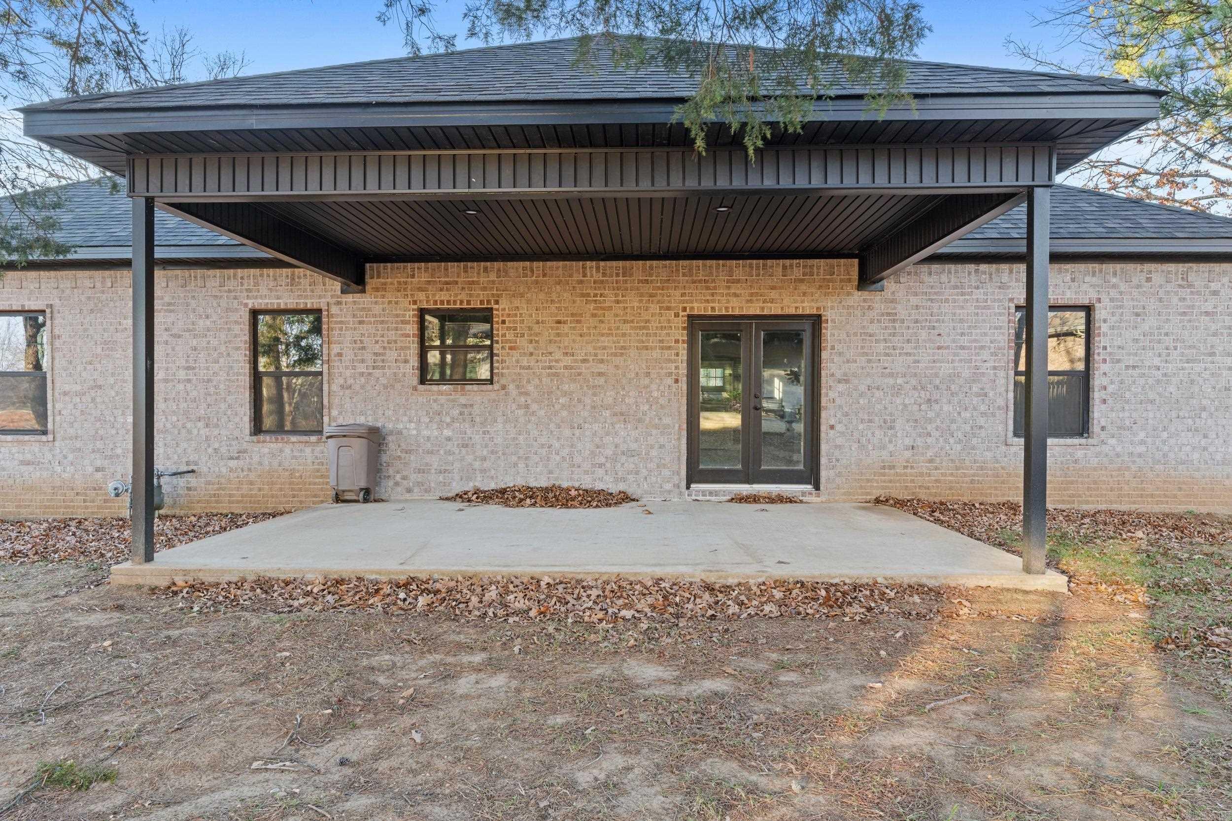 1368 Hampshire Circle Mountain Home, AR 72653