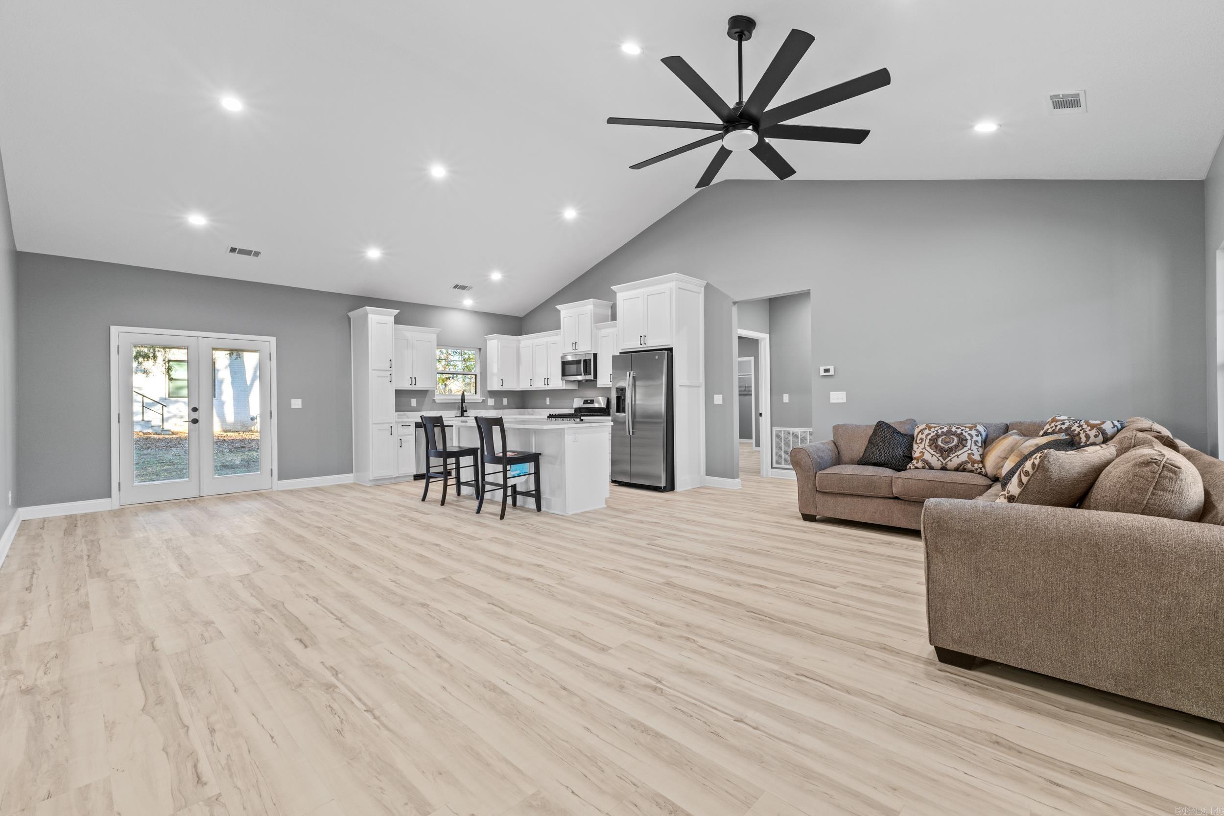 1368 Hampshire Circle Mountain Home, AR 72653