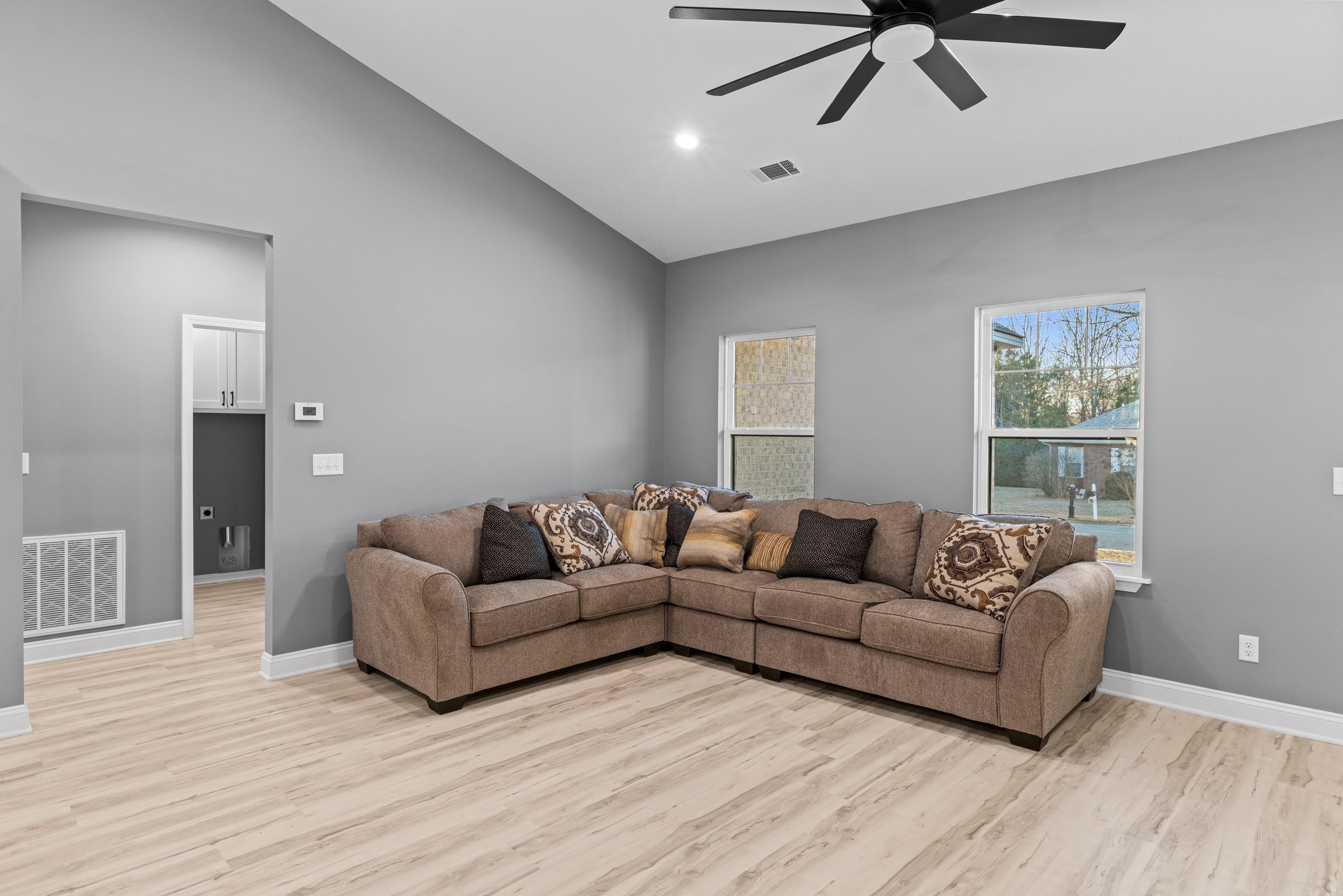 1368 Hampshire Circle Mountain Home, AR 72653