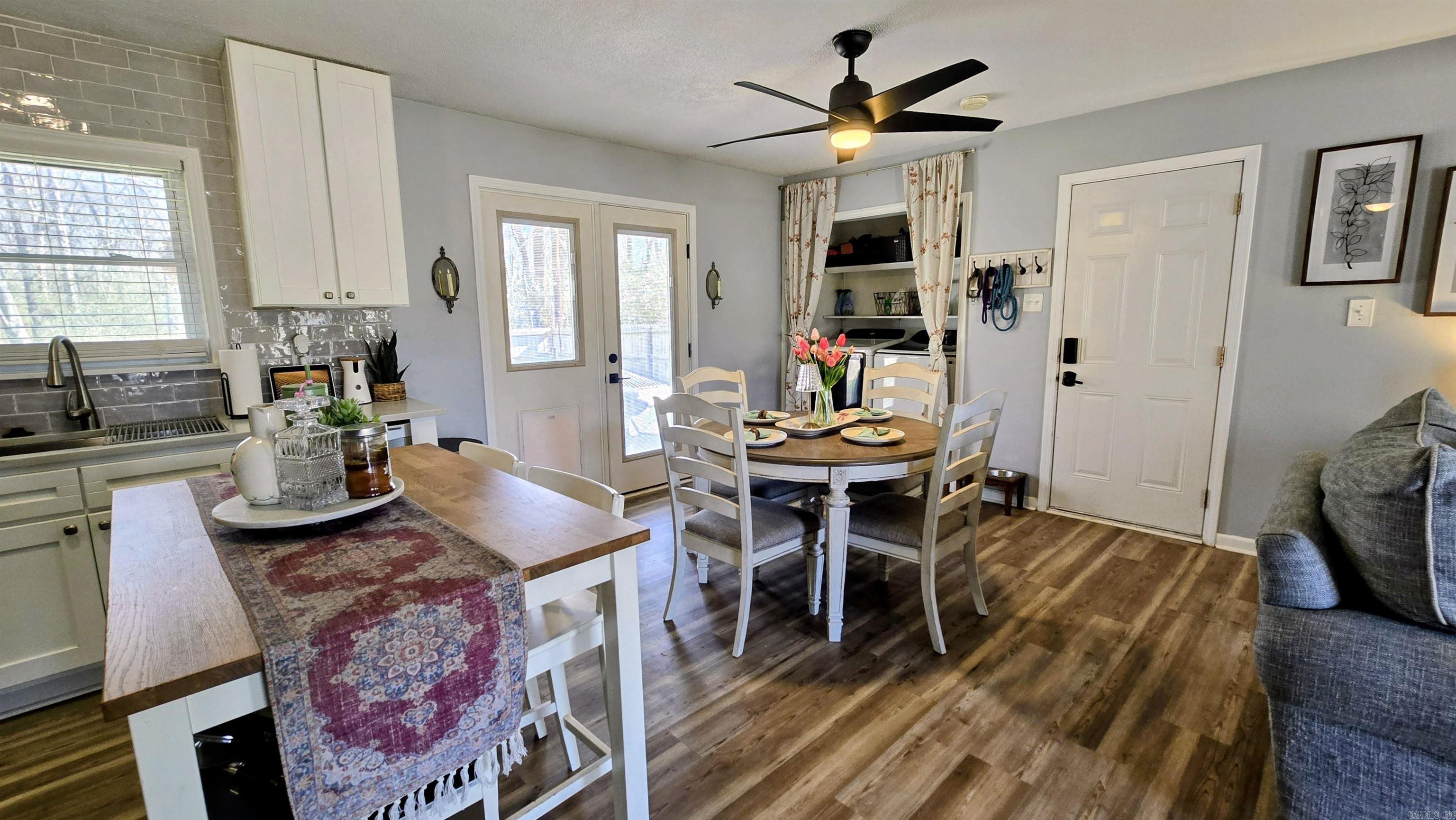 7914 Bronco  Sherwood, AR