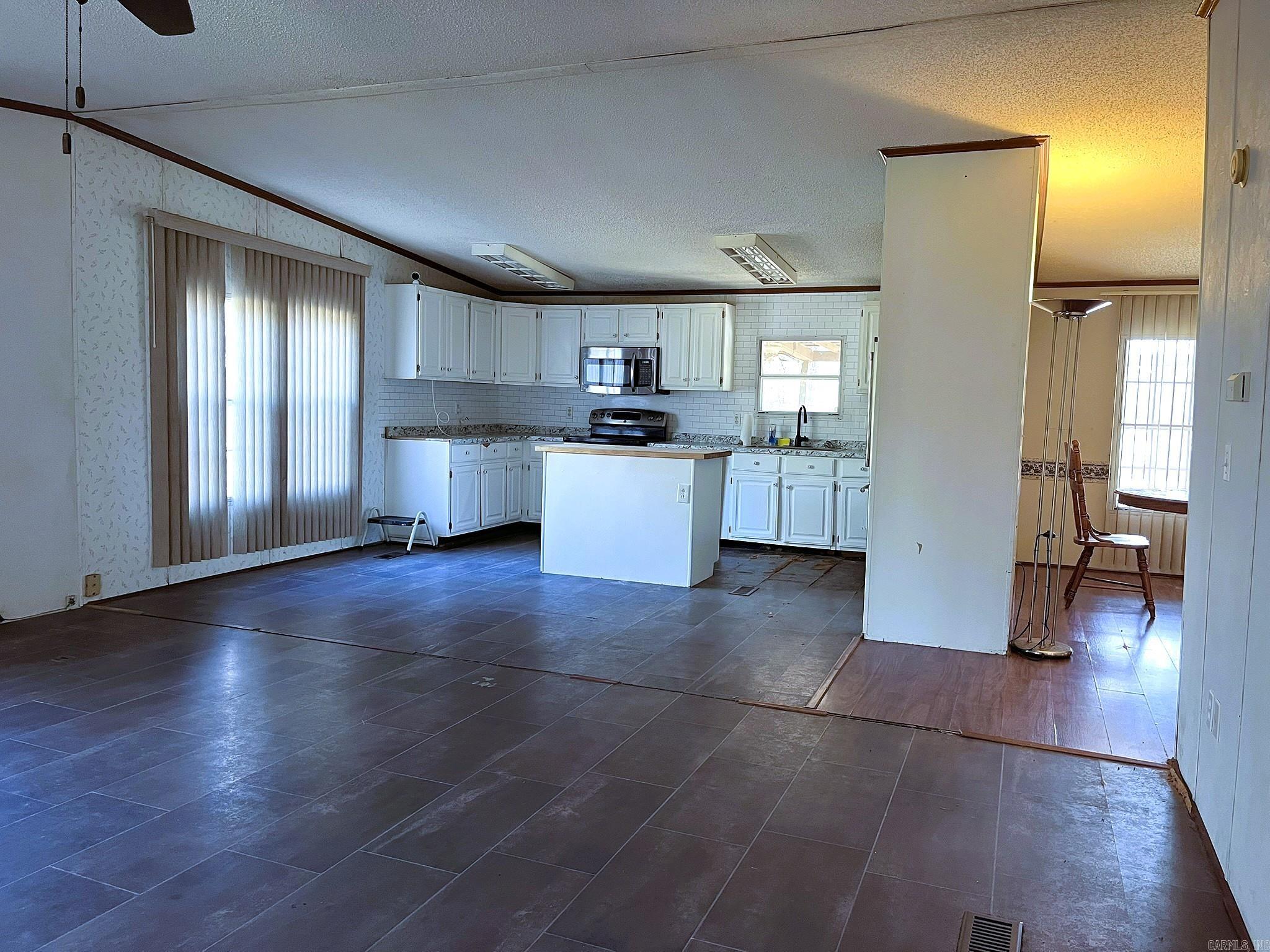 77 Piney  Bigelow, AR