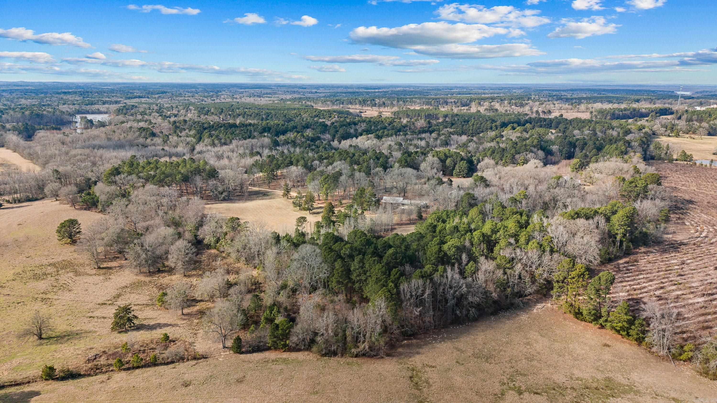 401 South St.  Douglassville, TX