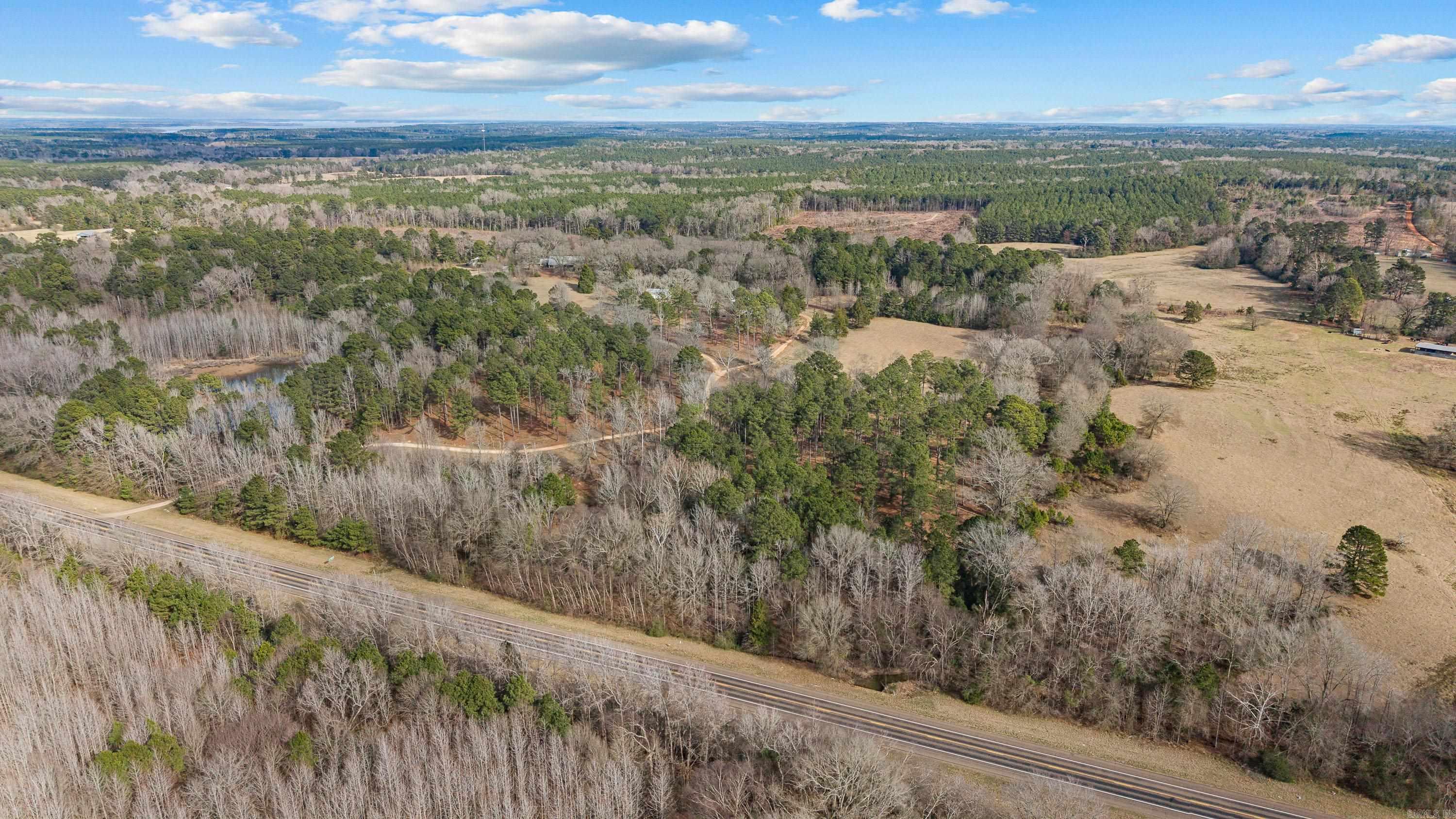 401 South St. Douglassville, TX 75560