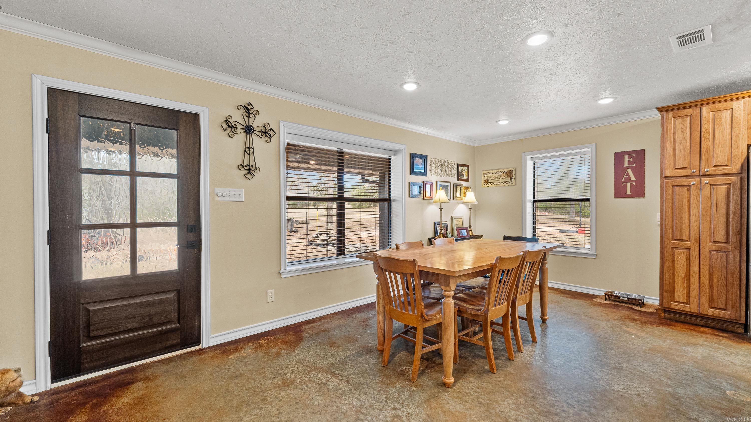 401 South St.  Douglassville, TX