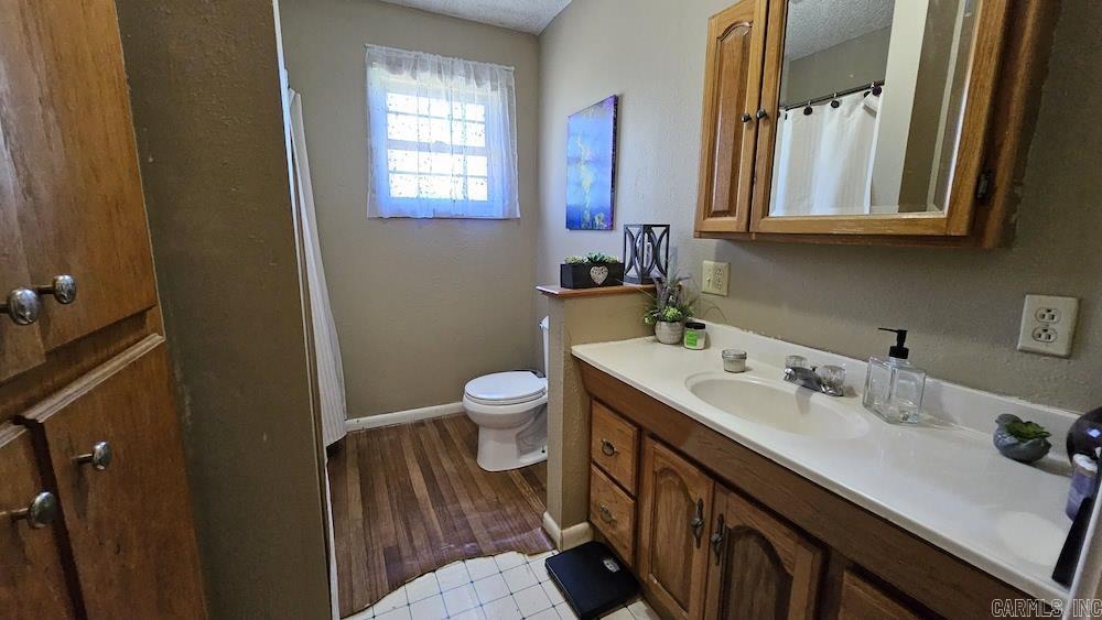 555 Main Street  Oxford, AR