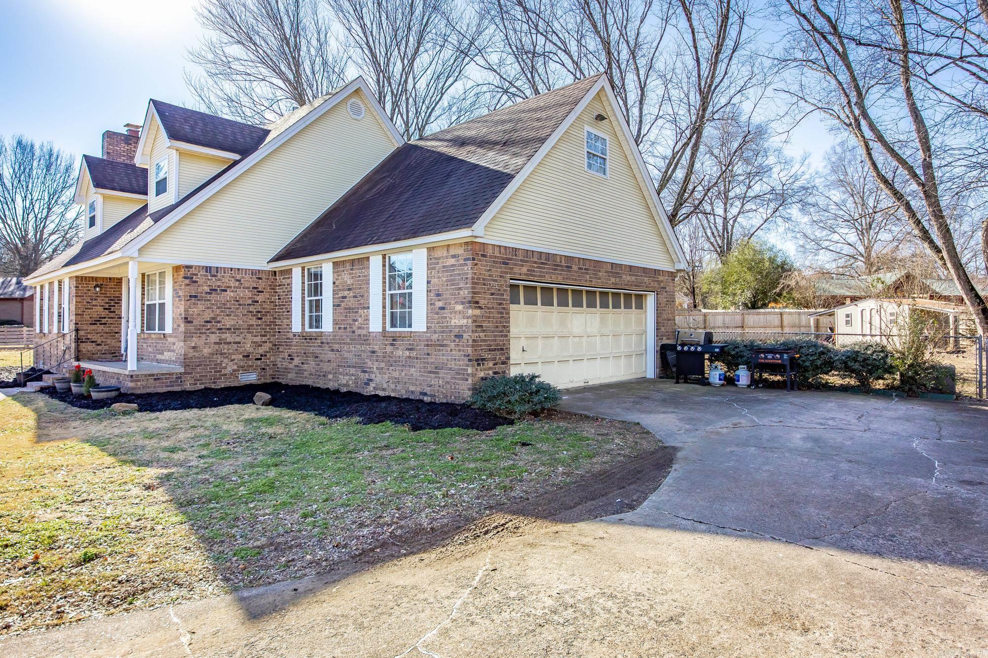 9 Pepper Tree Place Searcy, AR 72143-6431