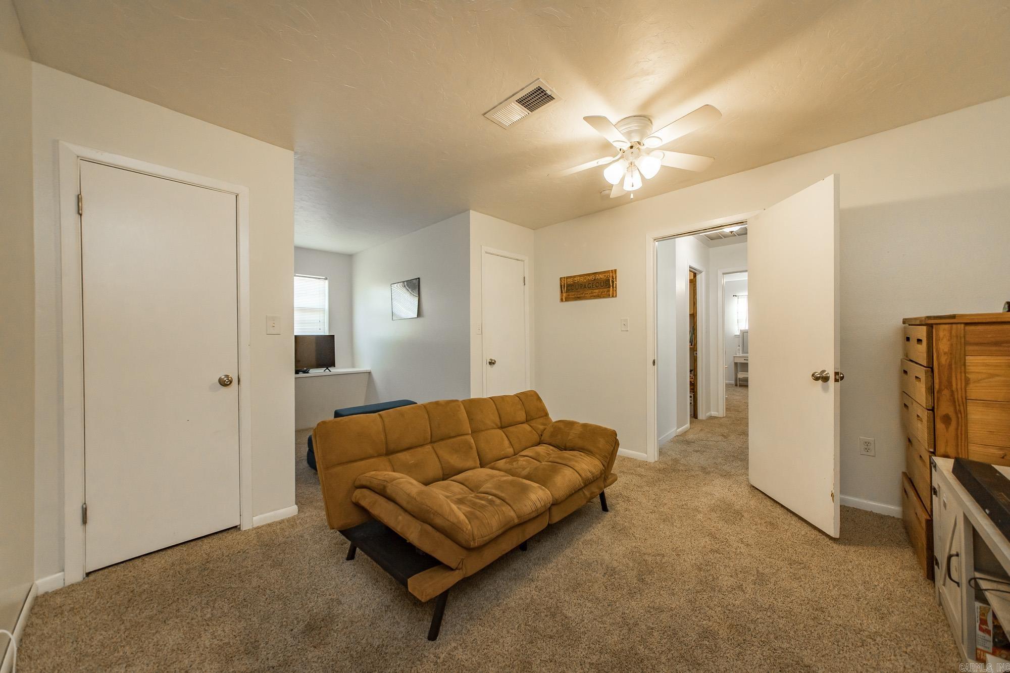 9 Pepper Tree Place Searcy, AR 72143-6431