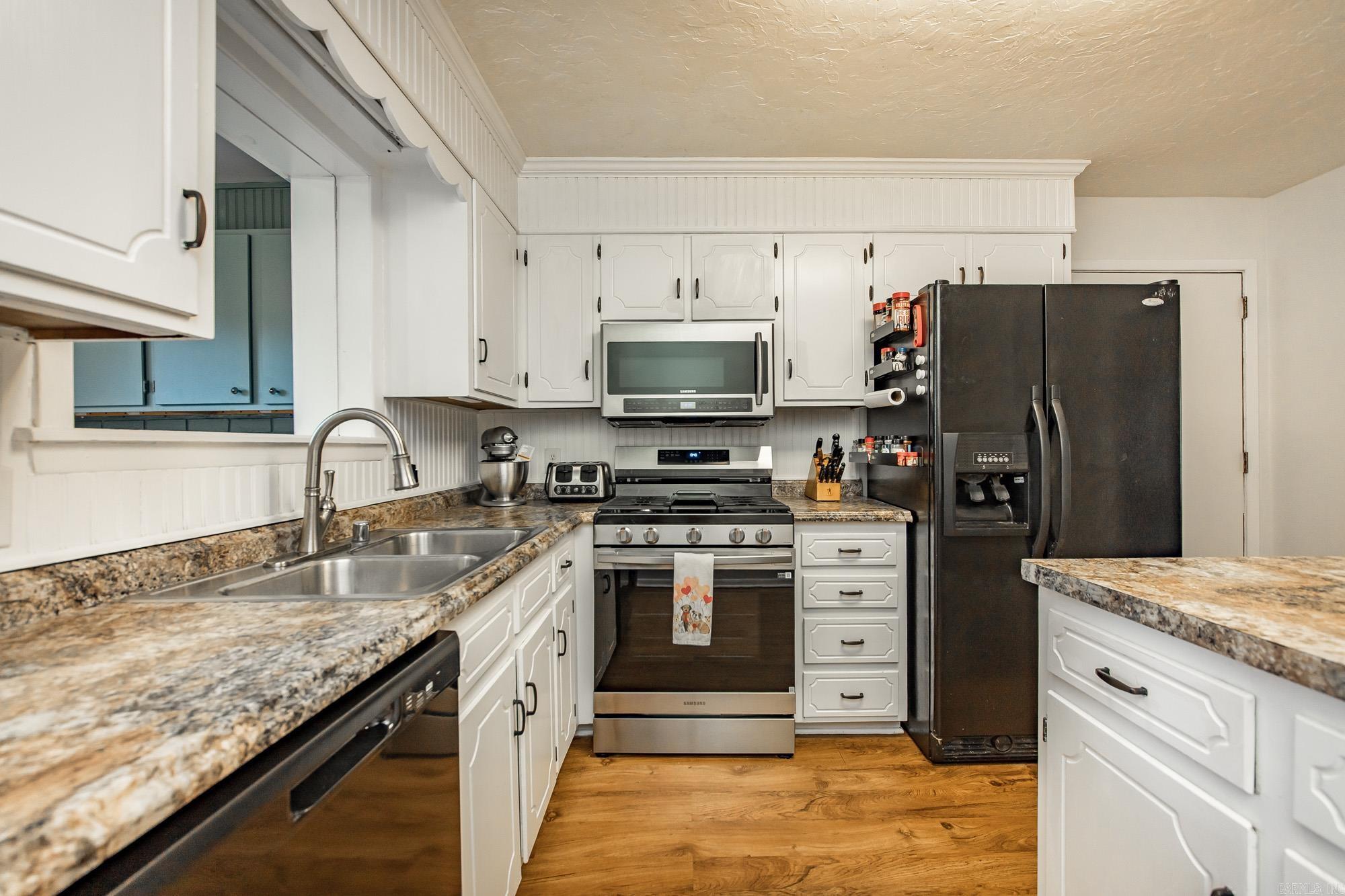 9 Pepper Tree Place Searcy, AR 72143-6431