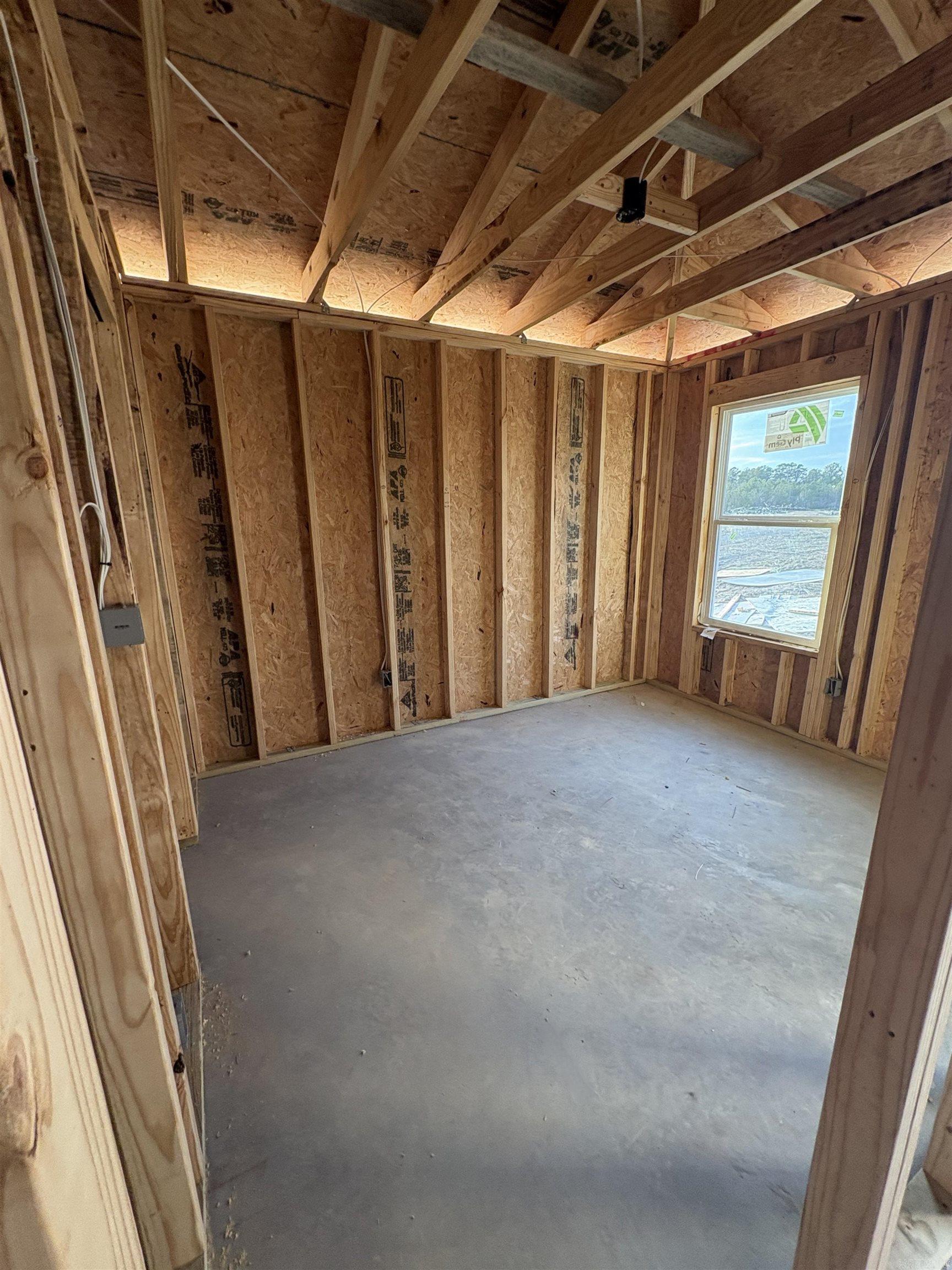 6634 Hollywood Avenue Benton, AR 72019