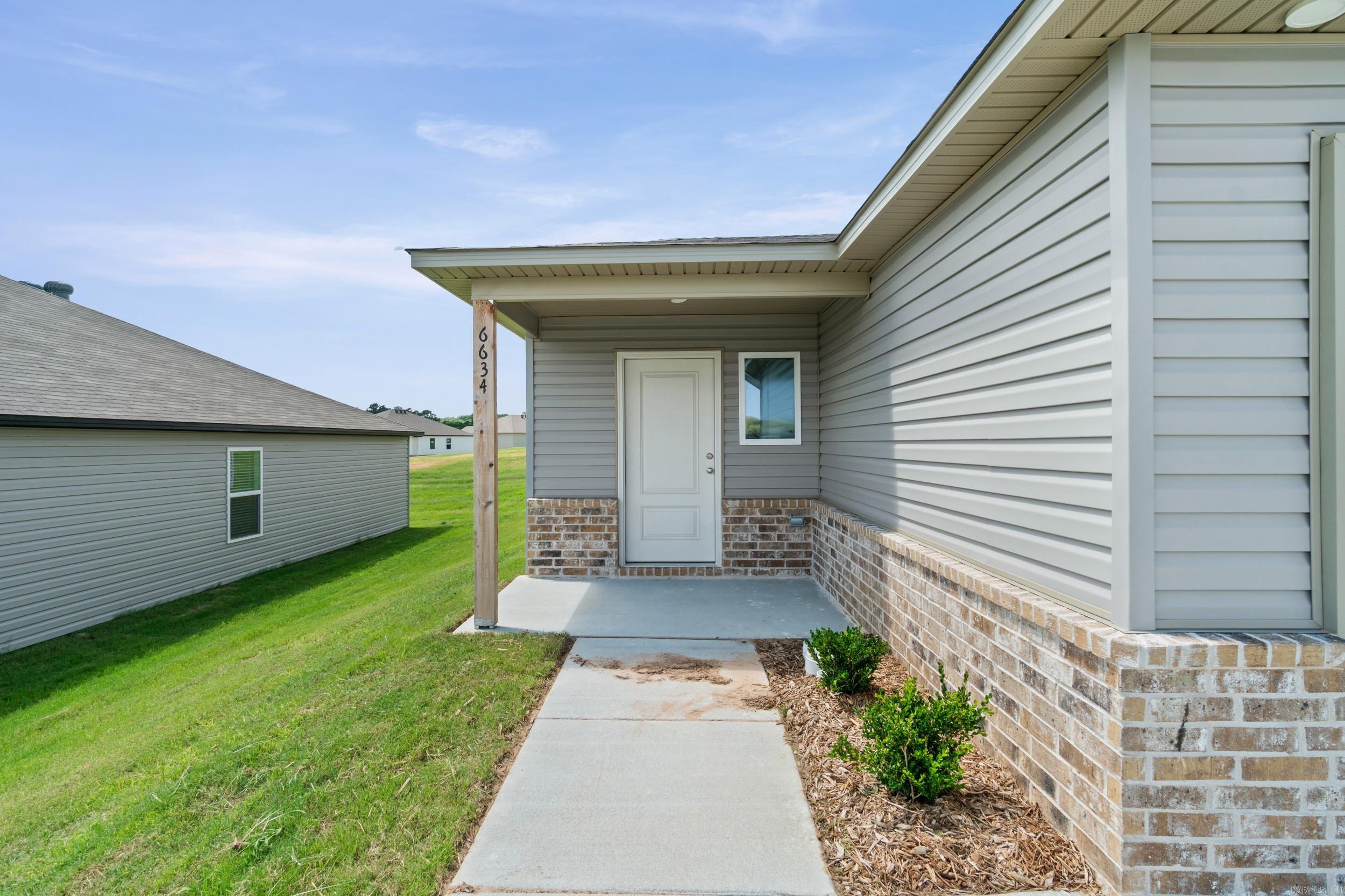 6634 Hollywood Avenue Benton, AR 72019
