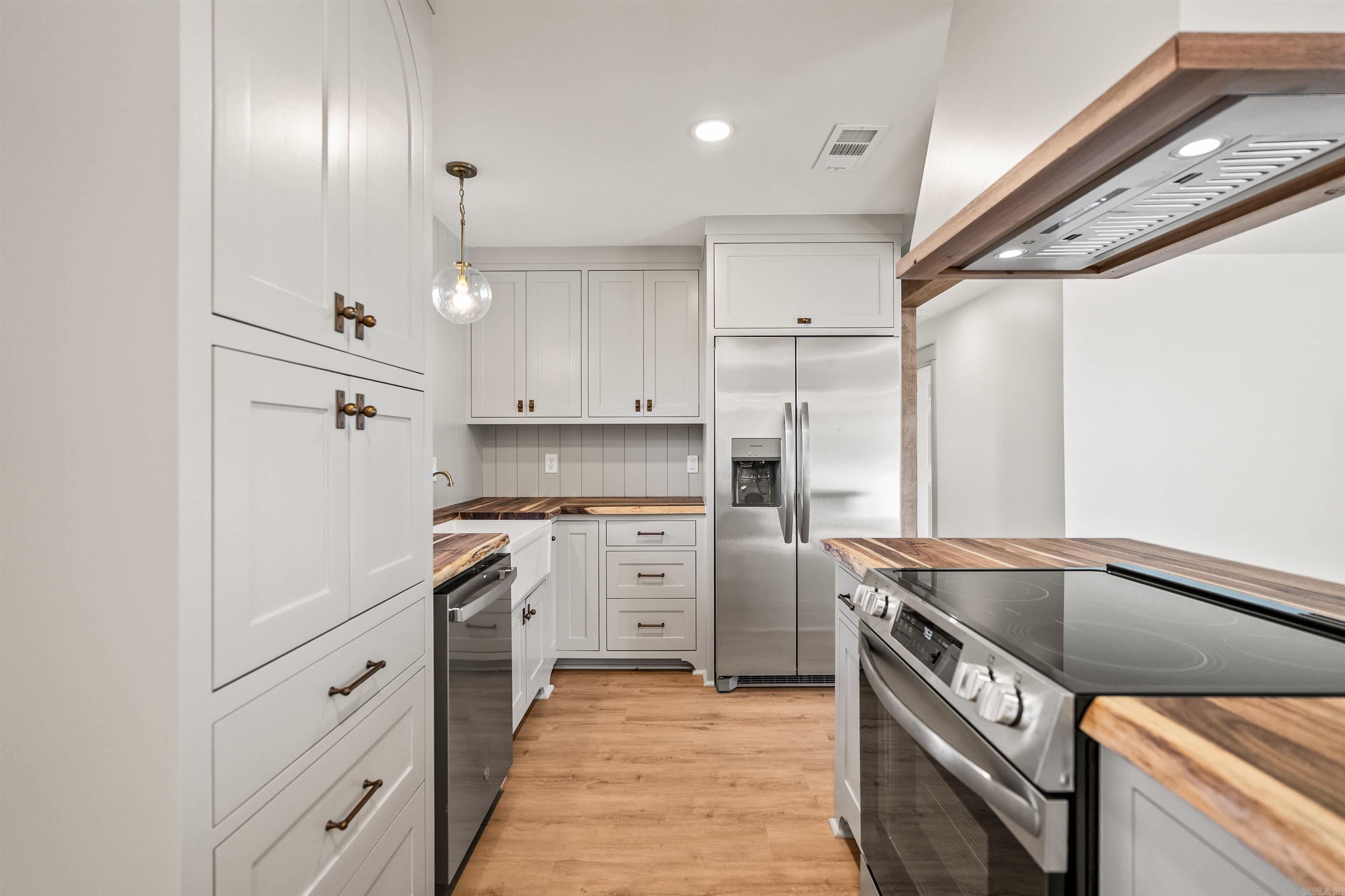 201 Hillwood  Sherwood, AR