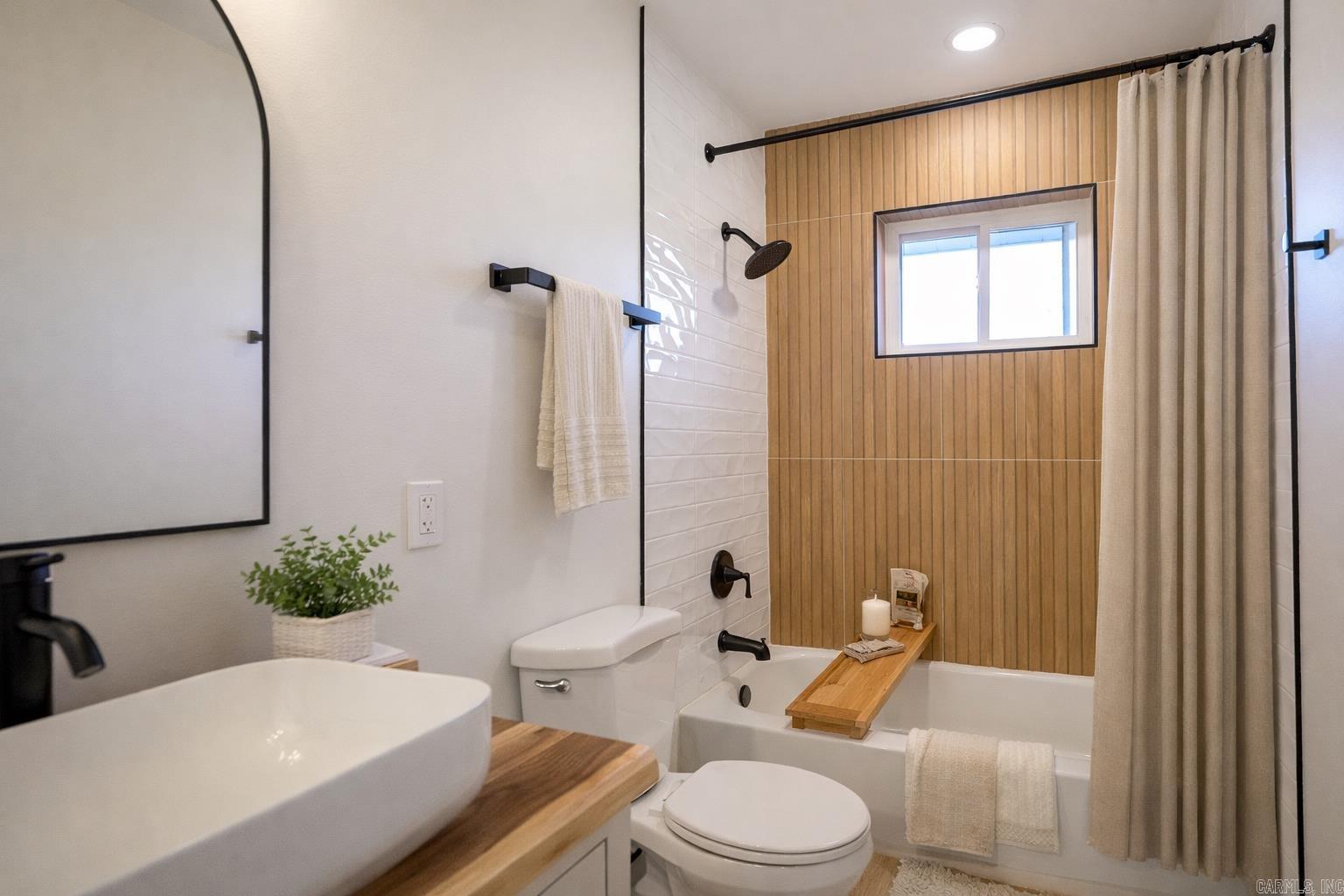 201 Hillwood  Sherwood, AR