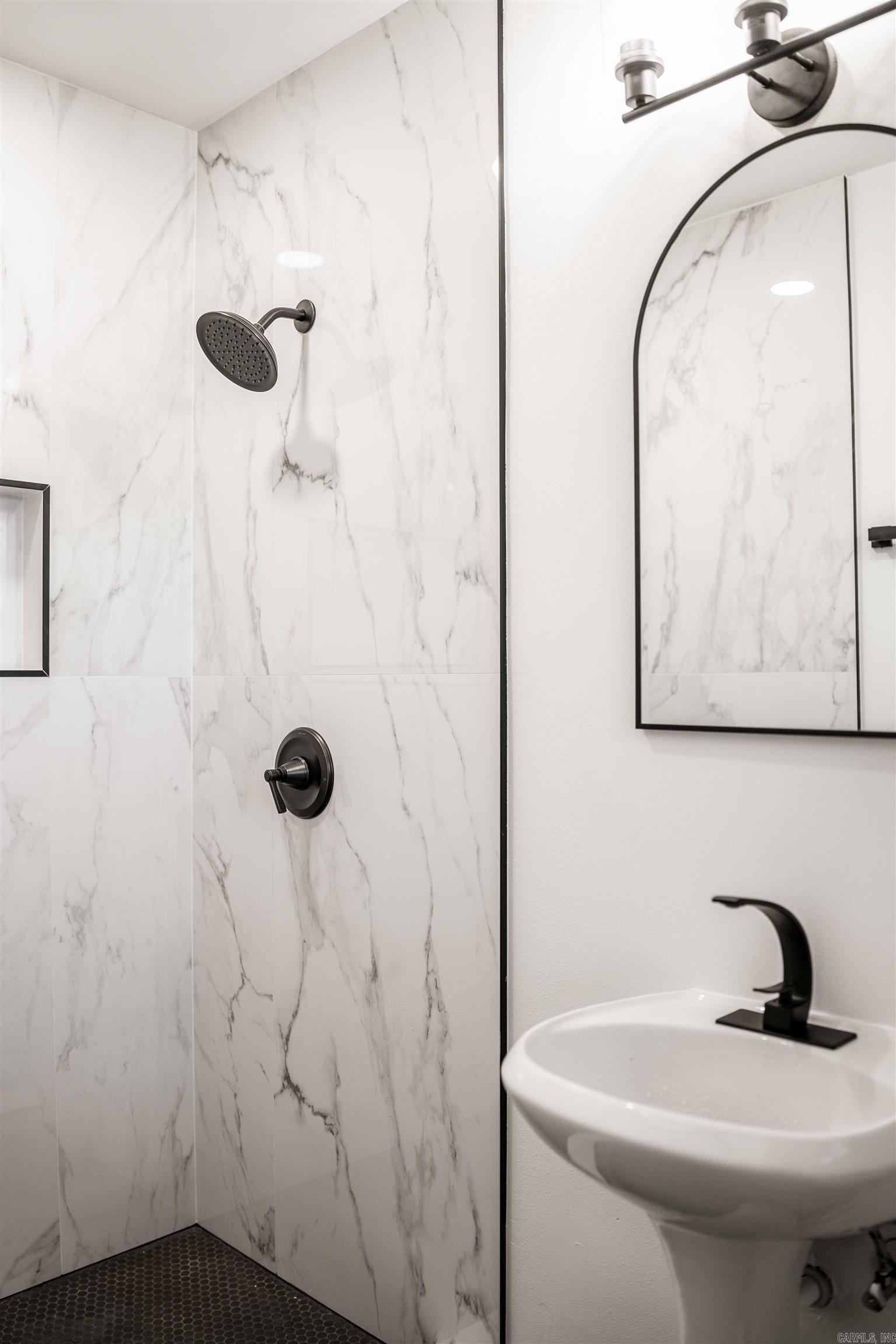 201 Hillwood  Sherwood, AR