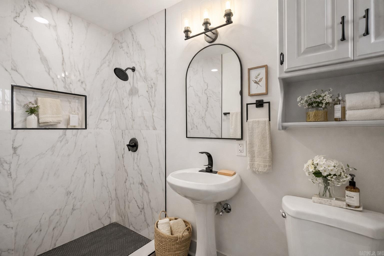 201 Hillwood  Sherwood, AR