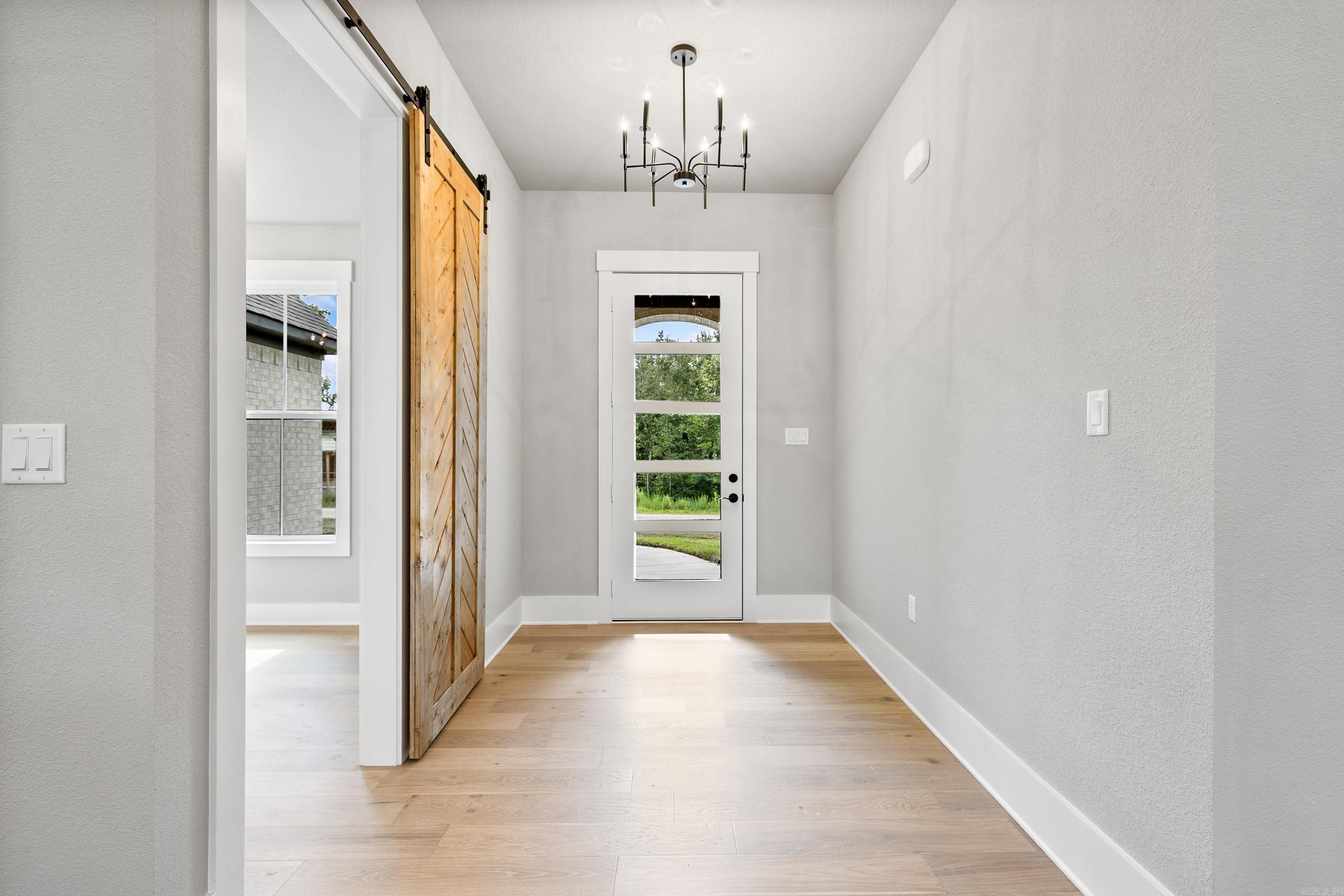 208 Clearview  Benton, AR